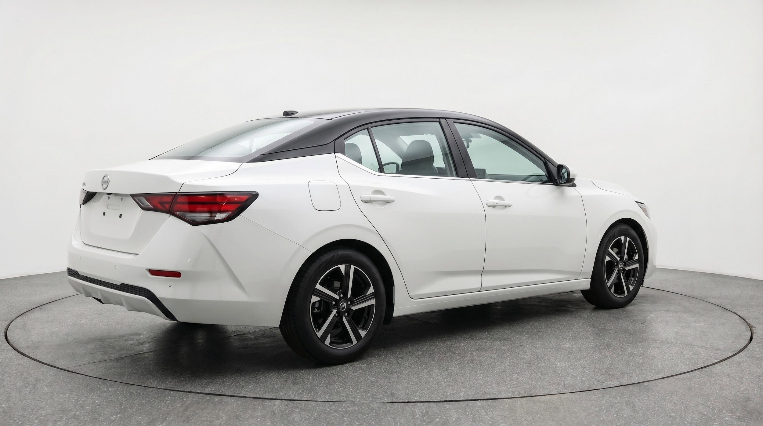 Thumbnail: 2025 Nissan Sentra - 9