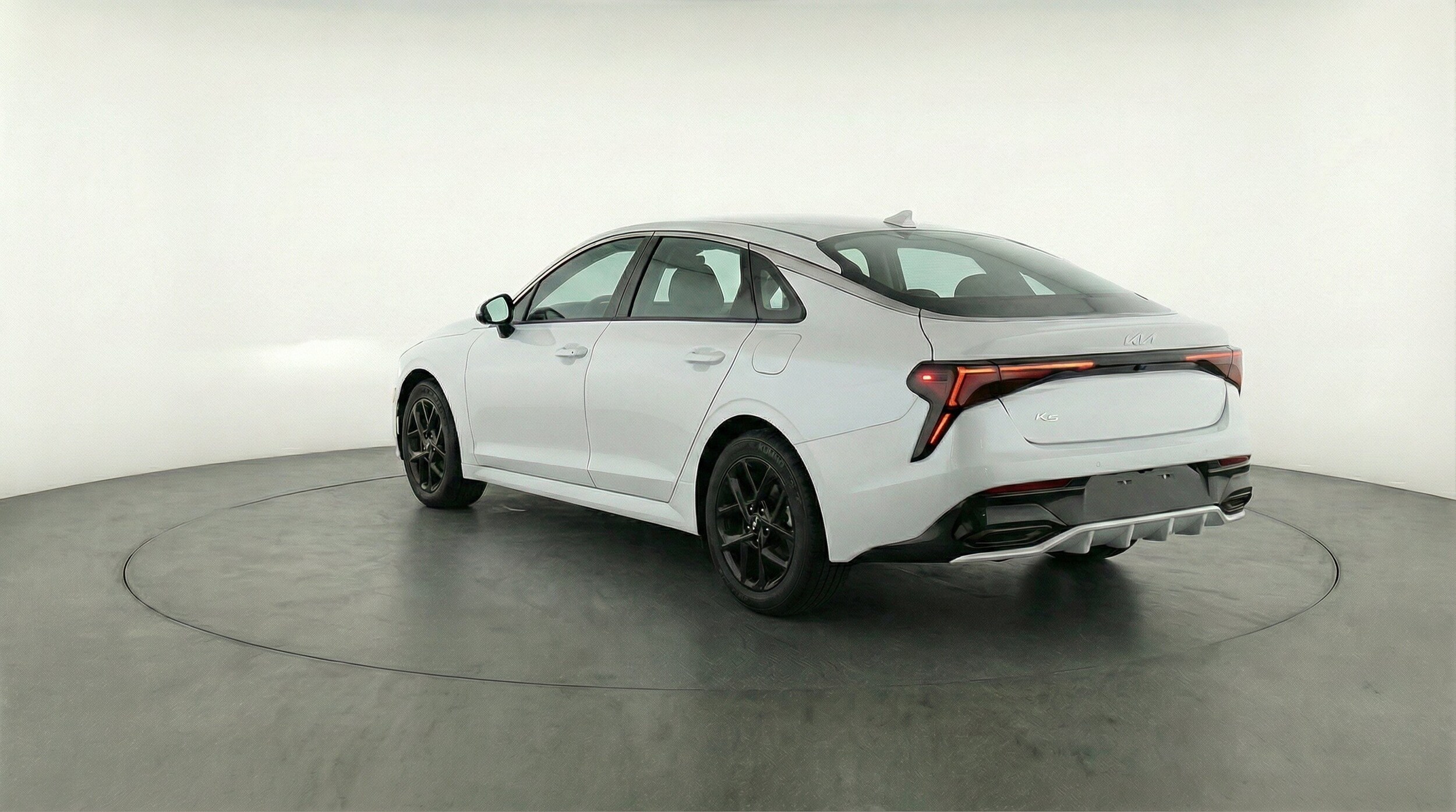Thumbnail: 2025 Kia K5 - 6