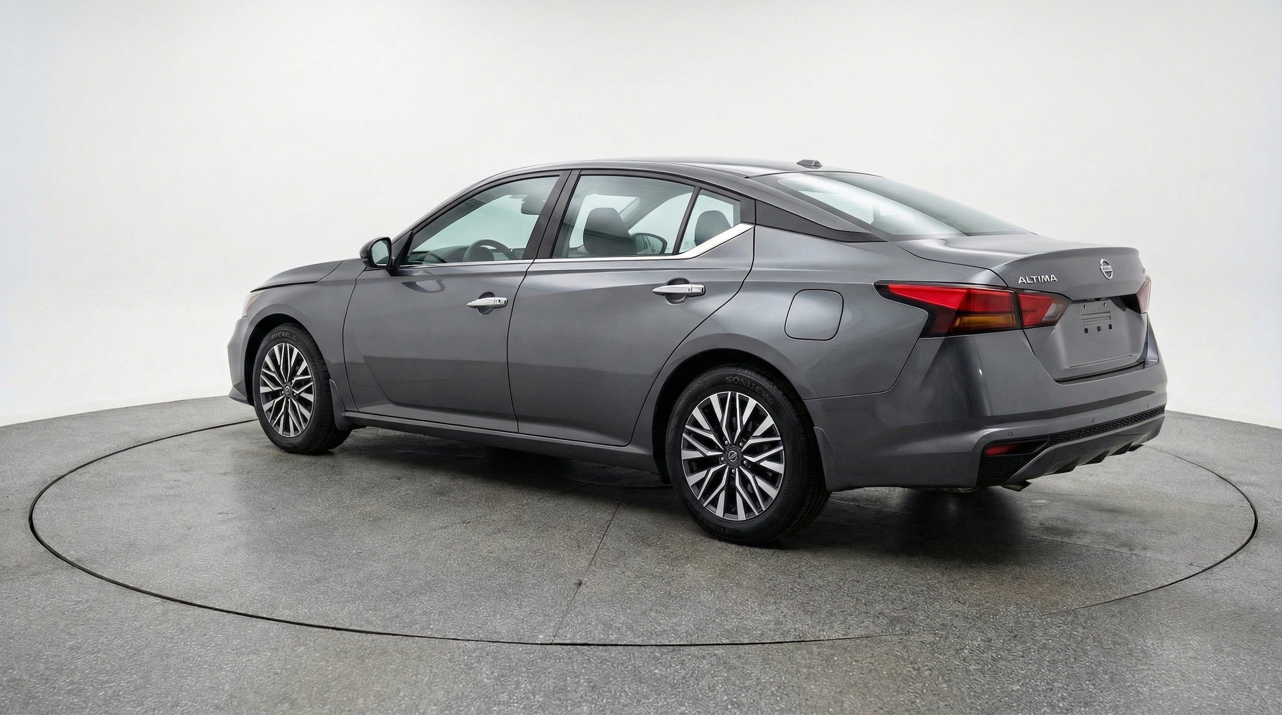 Thumbnail: 2025 Nissan Altima - 6