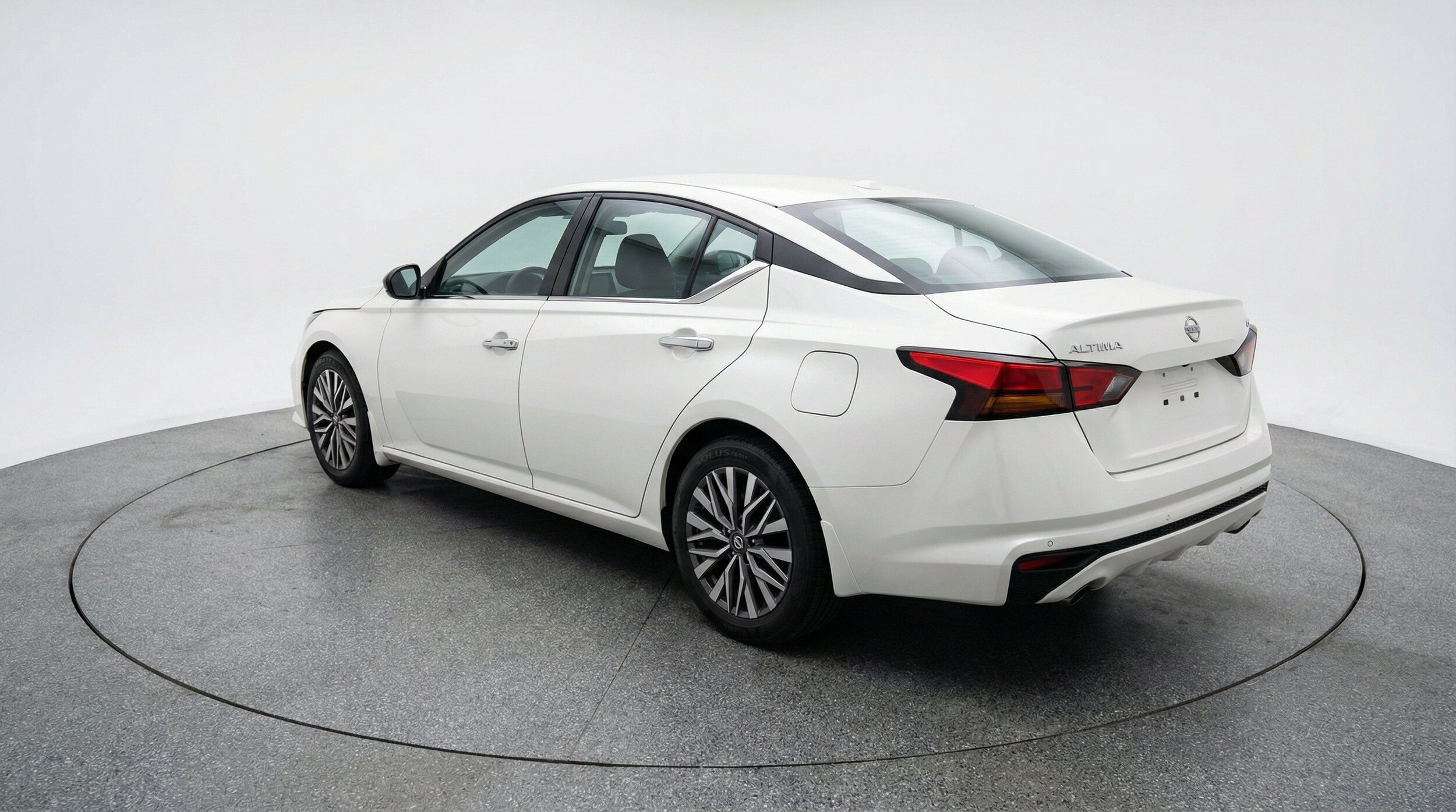 Thumbnail: 2025 Nissan Altima - 6