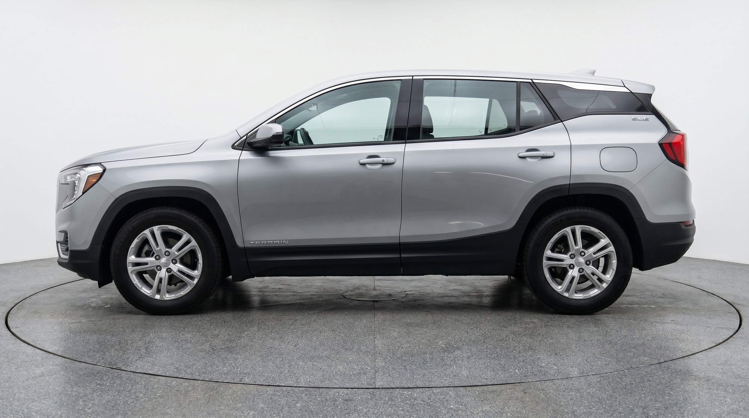 Thumbnail: 2024 GMC Terrain - 5