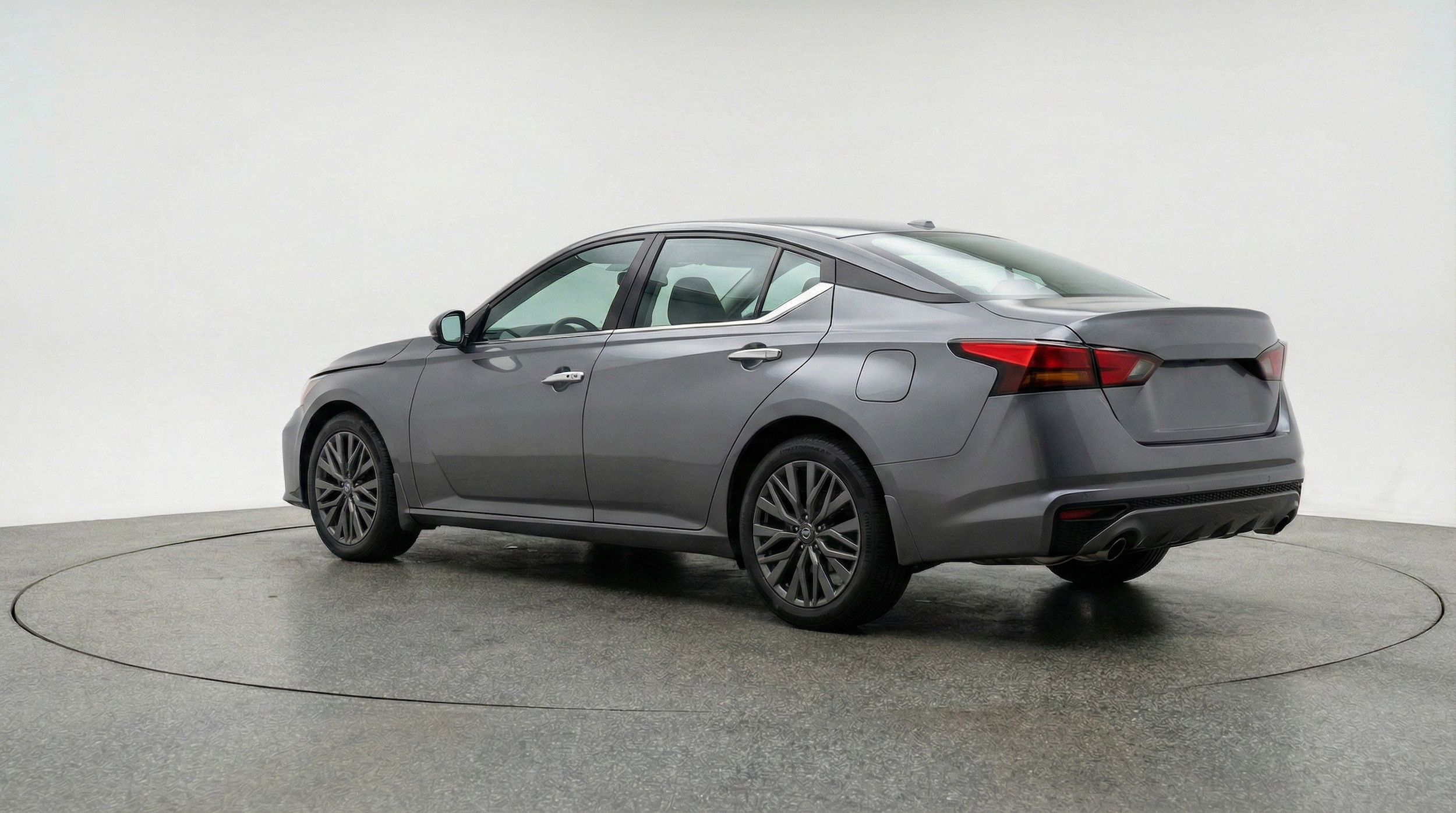 Thumbnail: 2025 Nissan Altima - 6