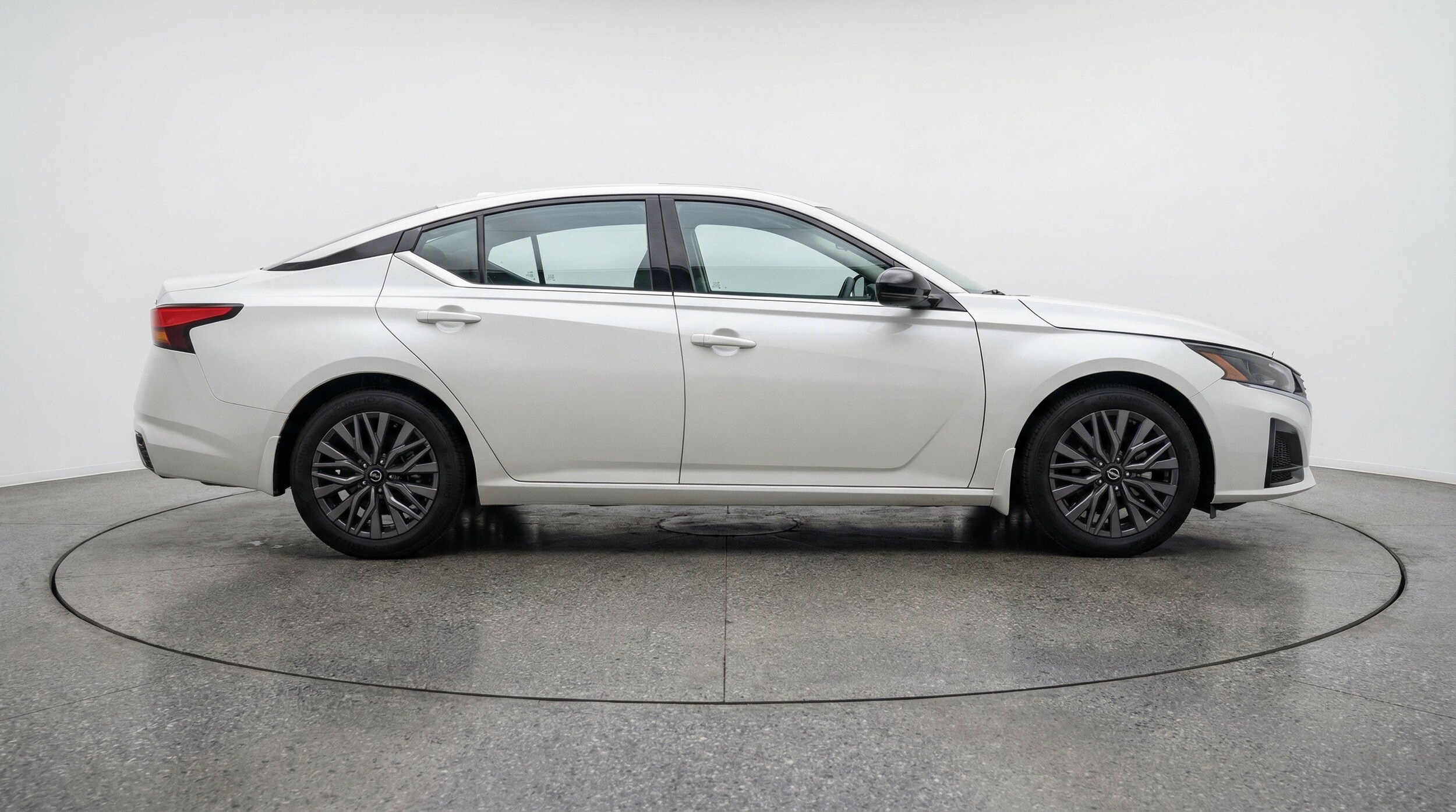 Thumbnail: 2026 Nissan Altima - 10