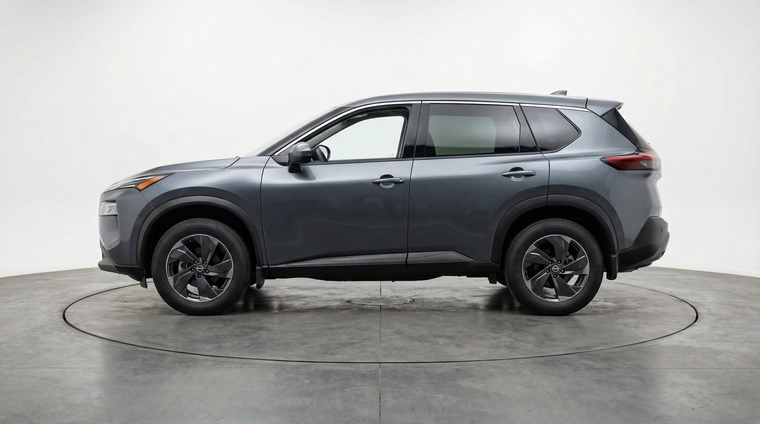 Thumbnail: 2025 Nissan Rogue - 5