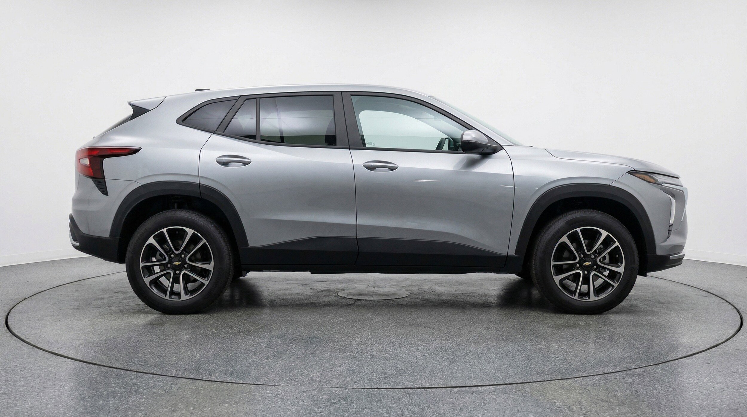 Thumbnail: 2025 Chevrolet TrailBlazer - 11