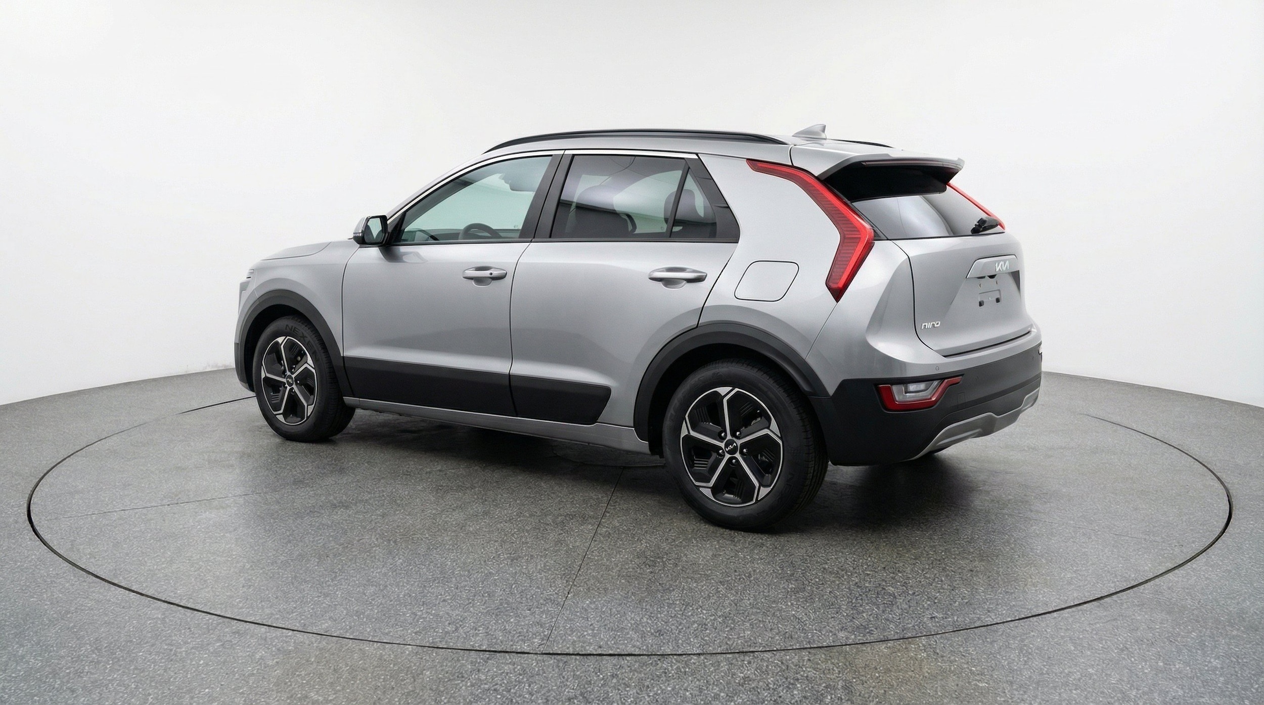 Thumbnail: 2026 Kia Niro - 6