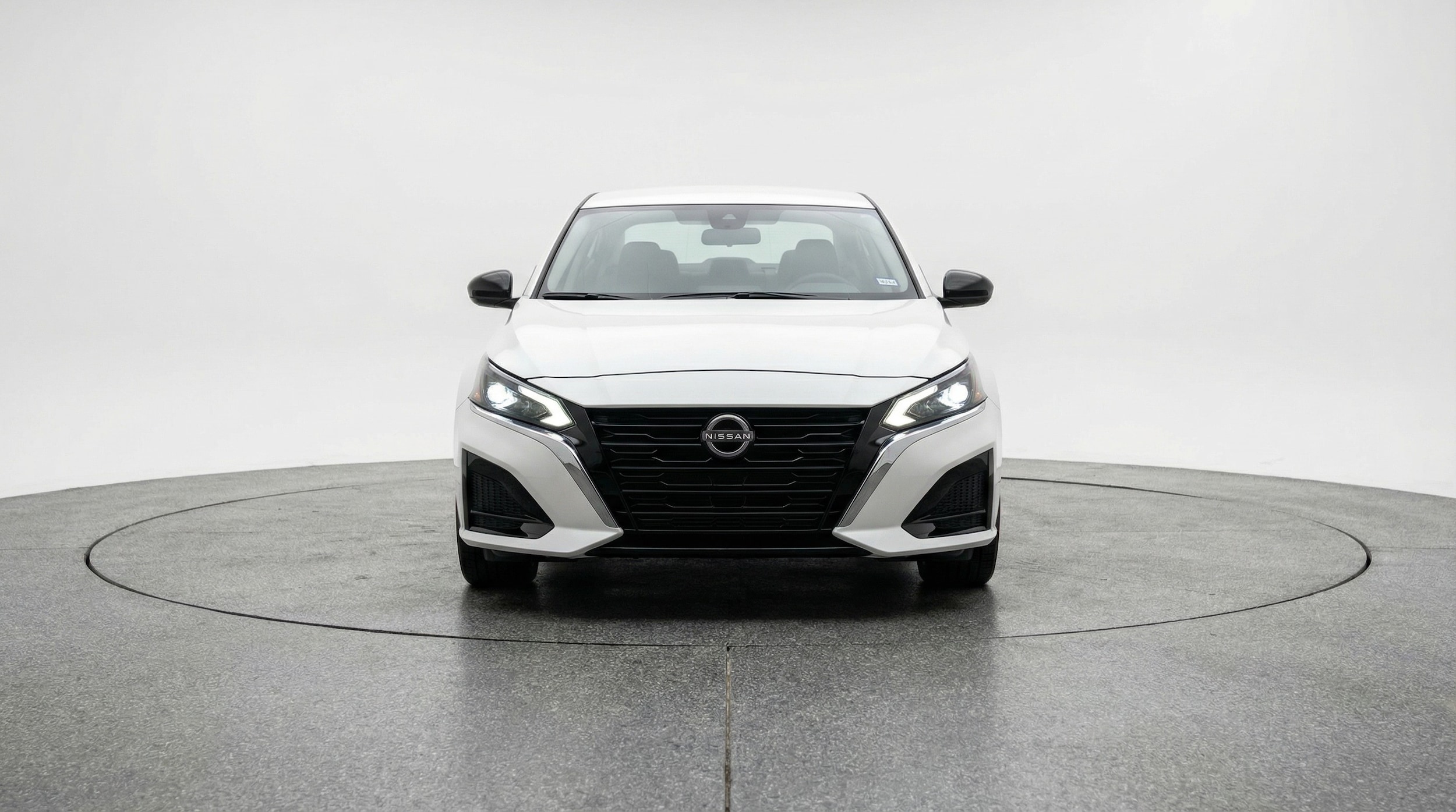 Thumbnail: 2025 Nissan Altima - 2