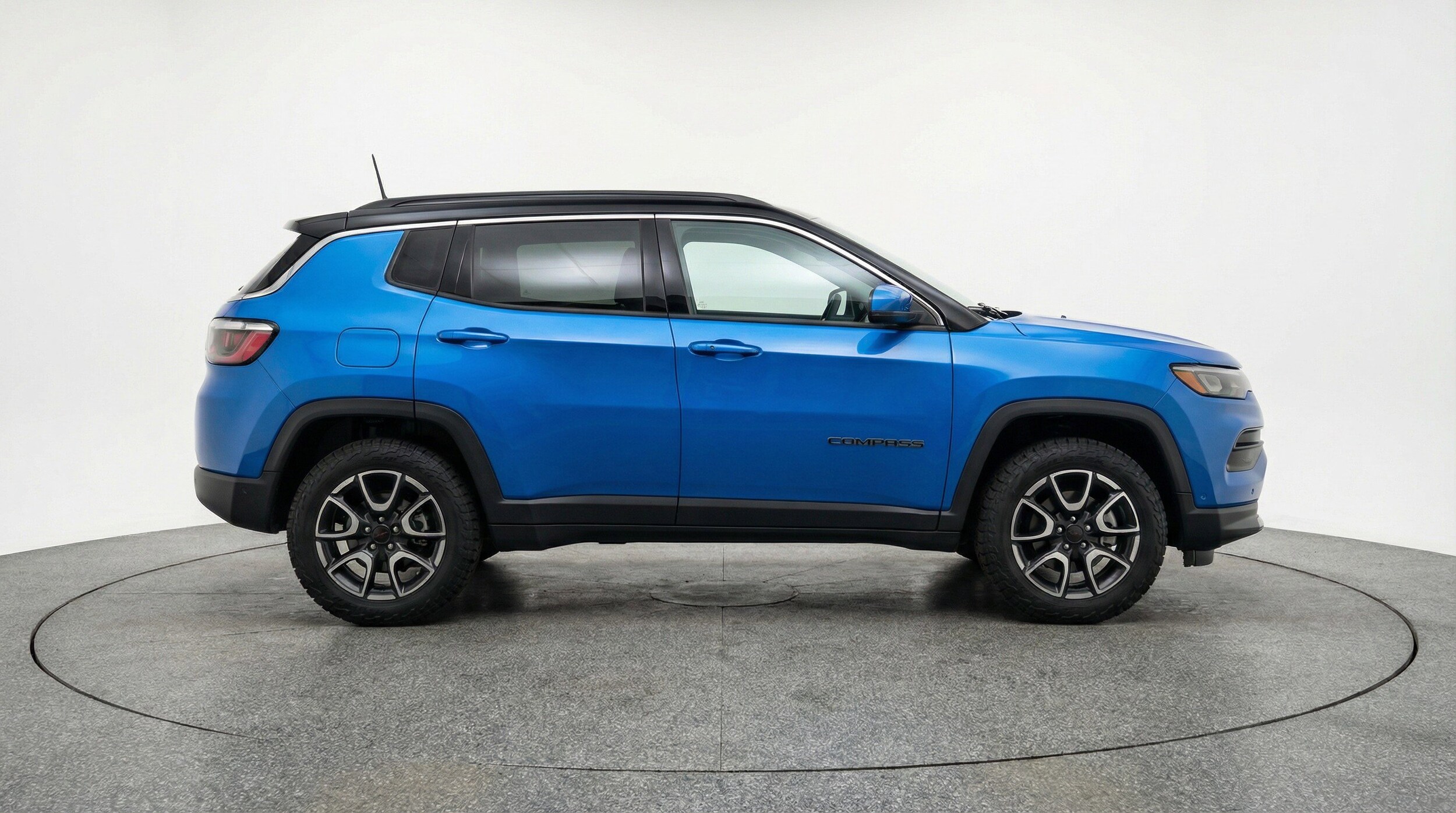 Thumbnail: 2025 Jeep Compass - 11