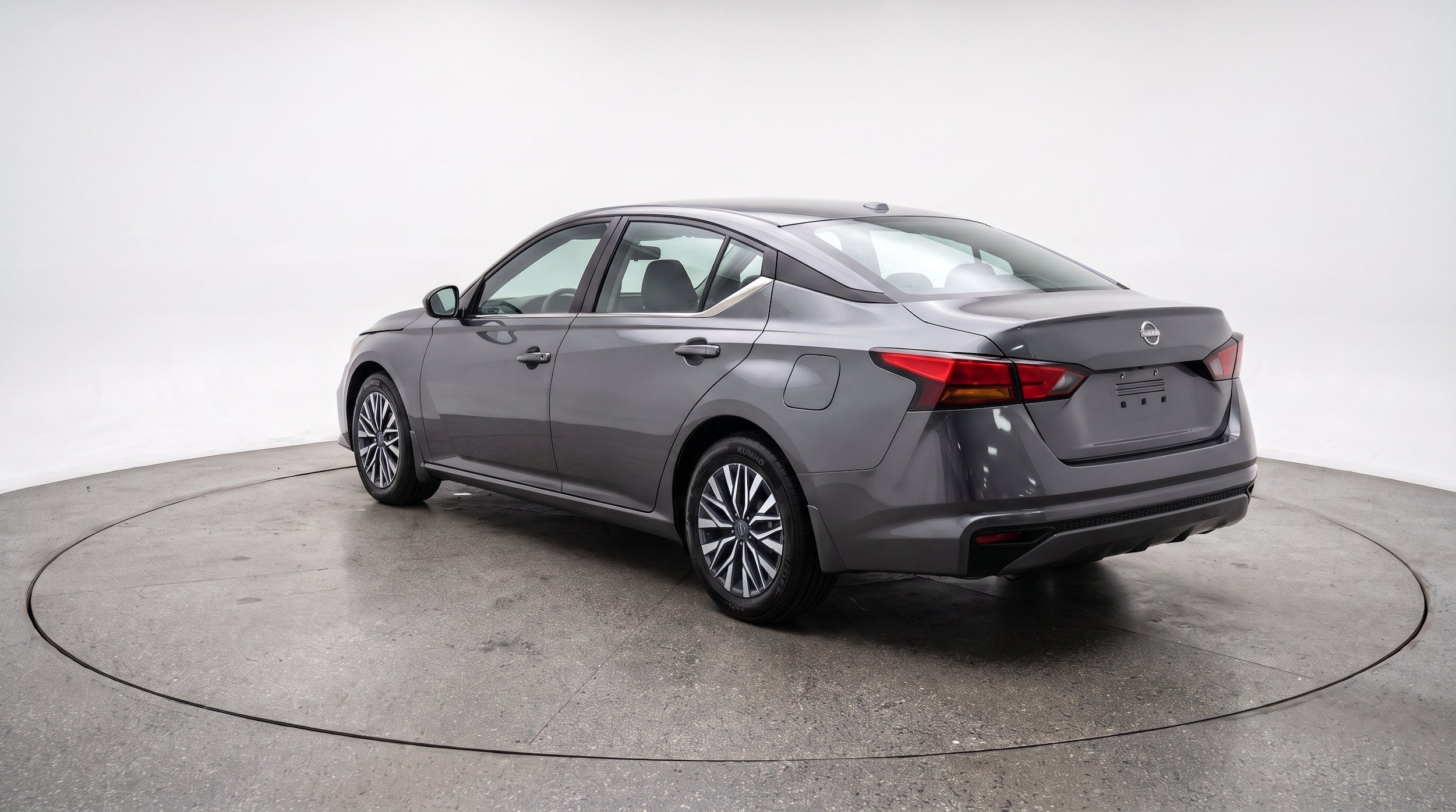 Thumbnail: 2025 Nissan Altima - 6