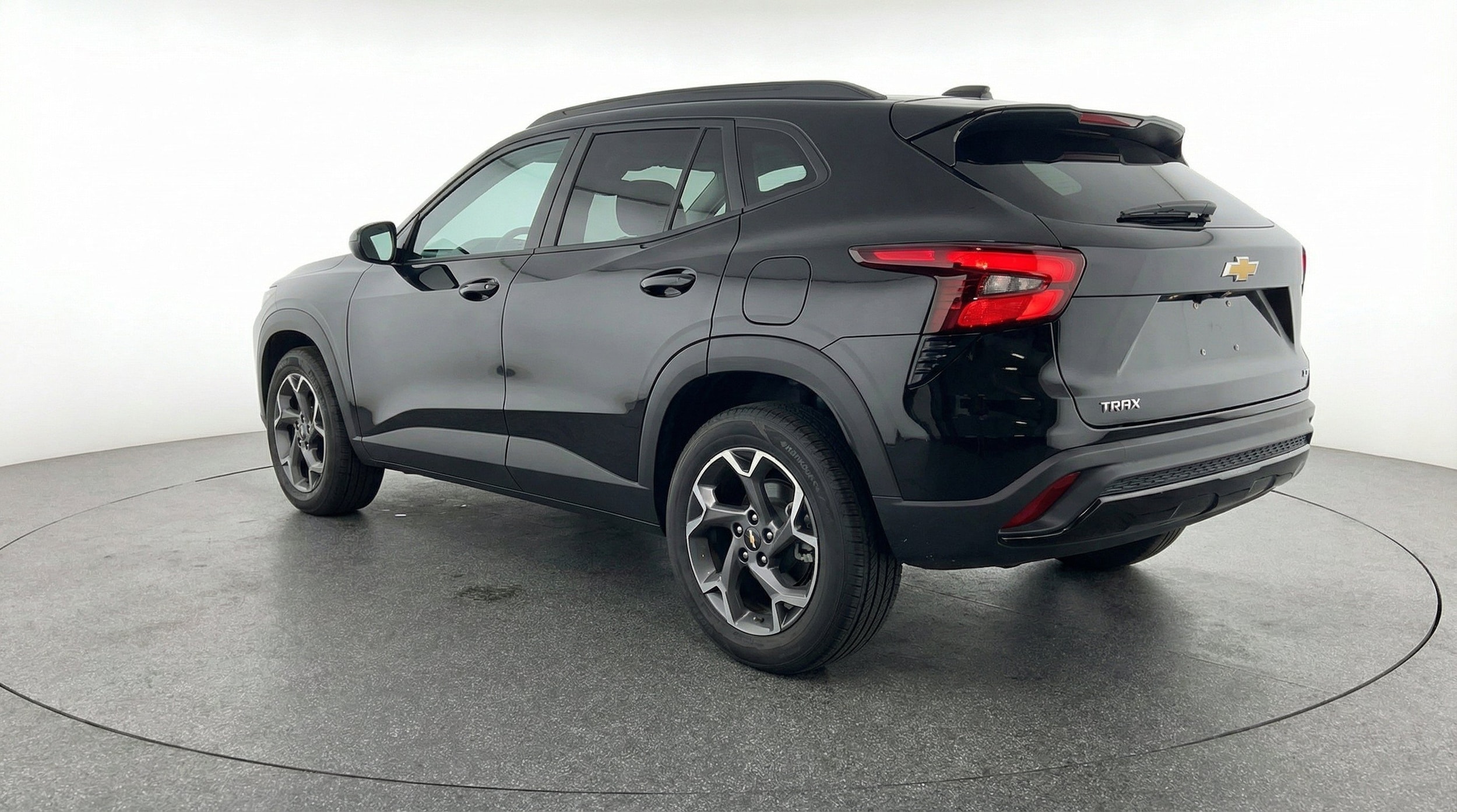 Thumbnail: 2025 Chevrolet Trax - 6