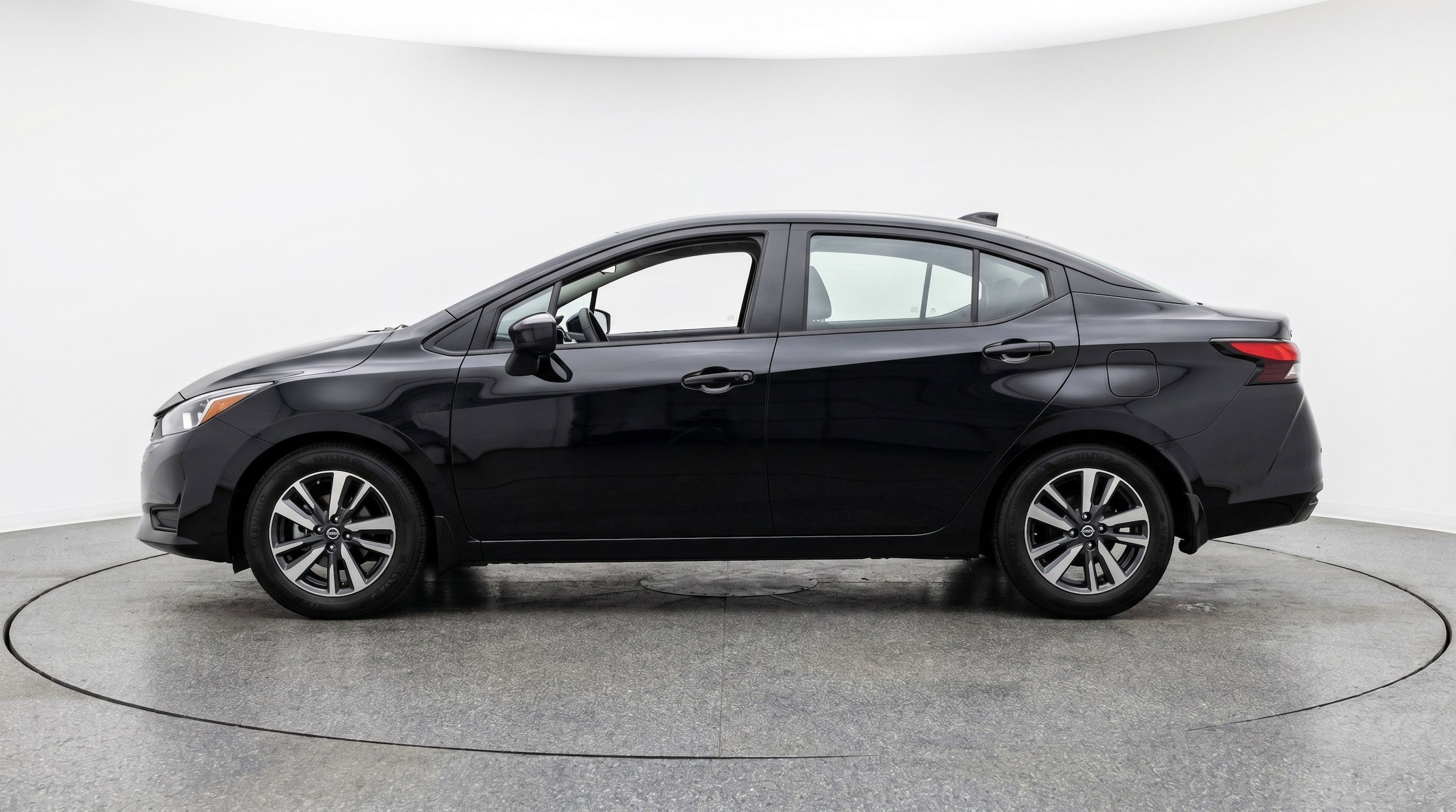 Thumbnail: 2025 Nissan Versa - 5