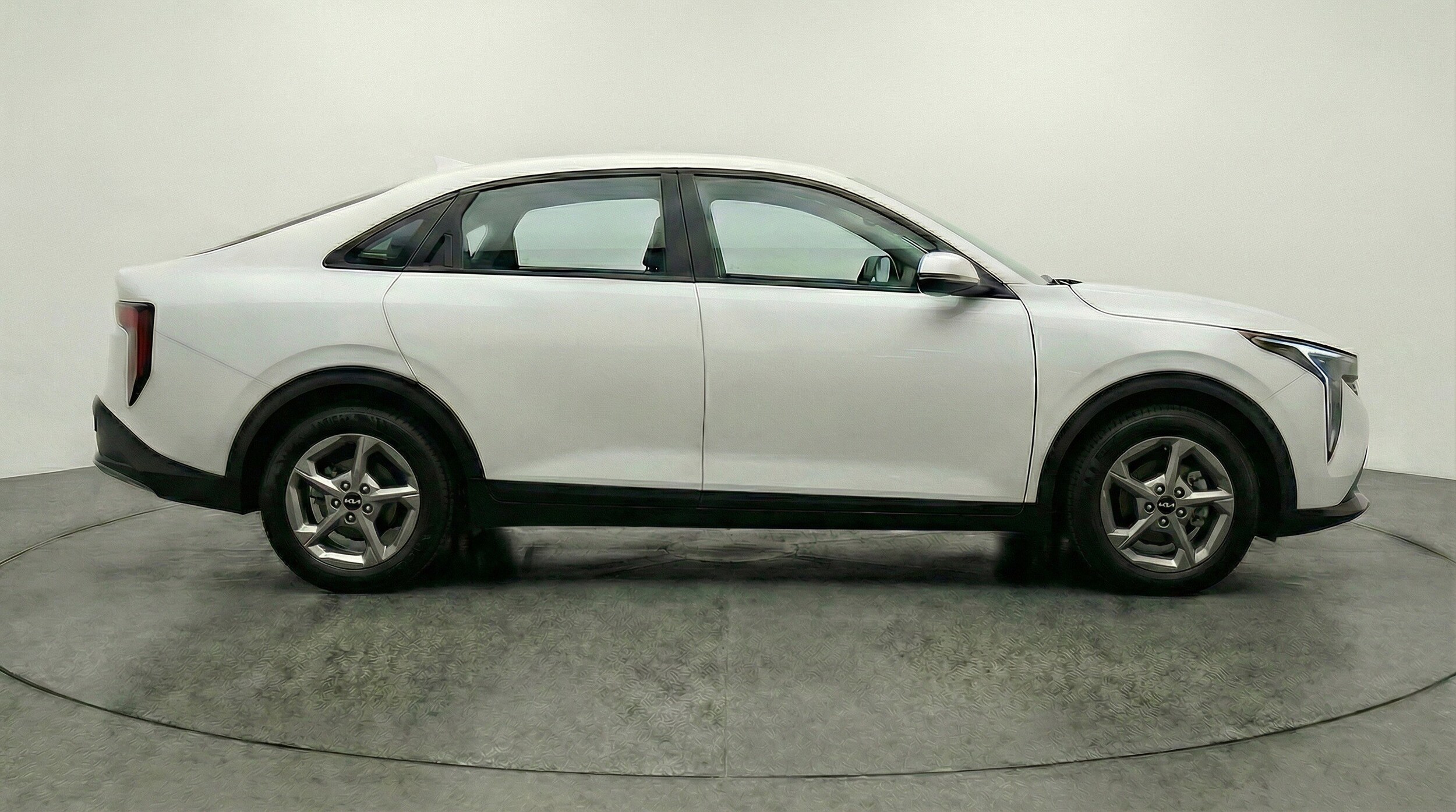 Thumbnail: 2025 Kia K4 - 11