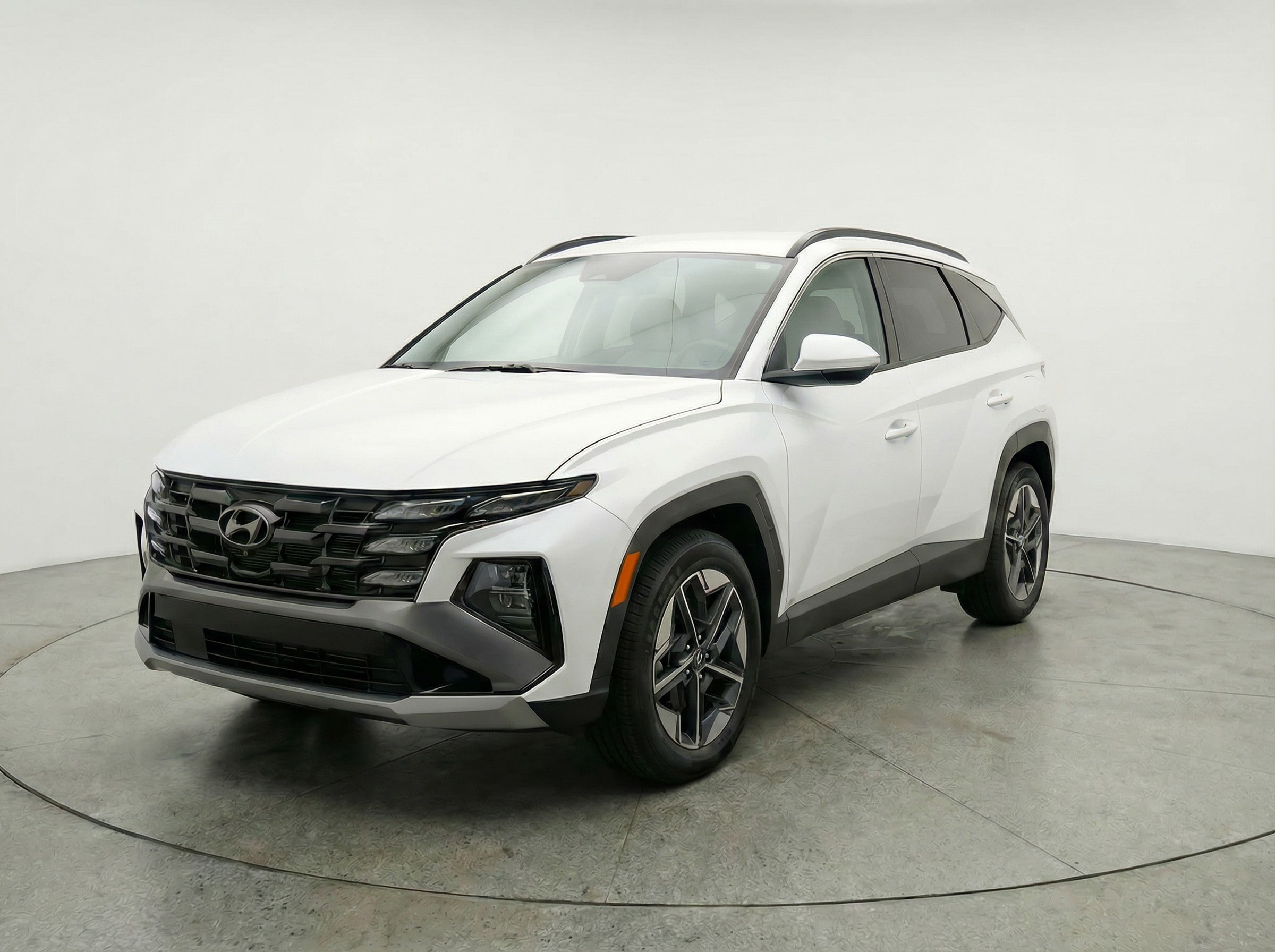 Thumbnail: 2025 Hyundai Tucson - 3