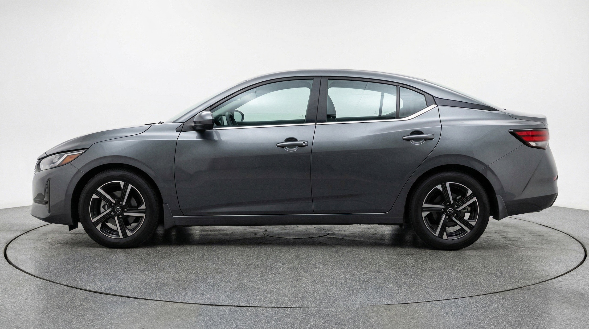Thumbnail: 2025 Nissan Sentra - 5