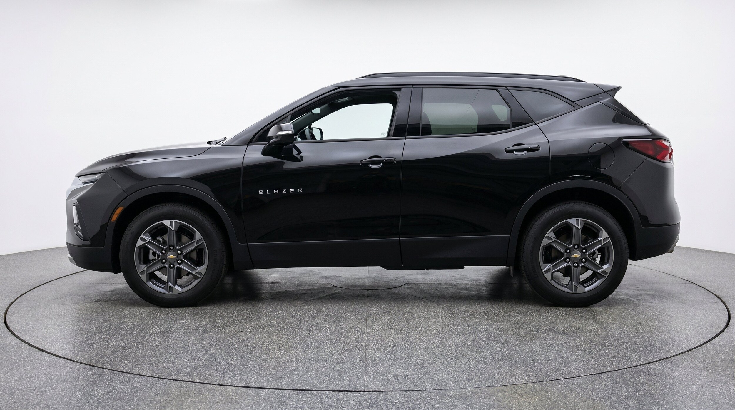 Thumbnail: 2025 Chevrolet Blazer - 5