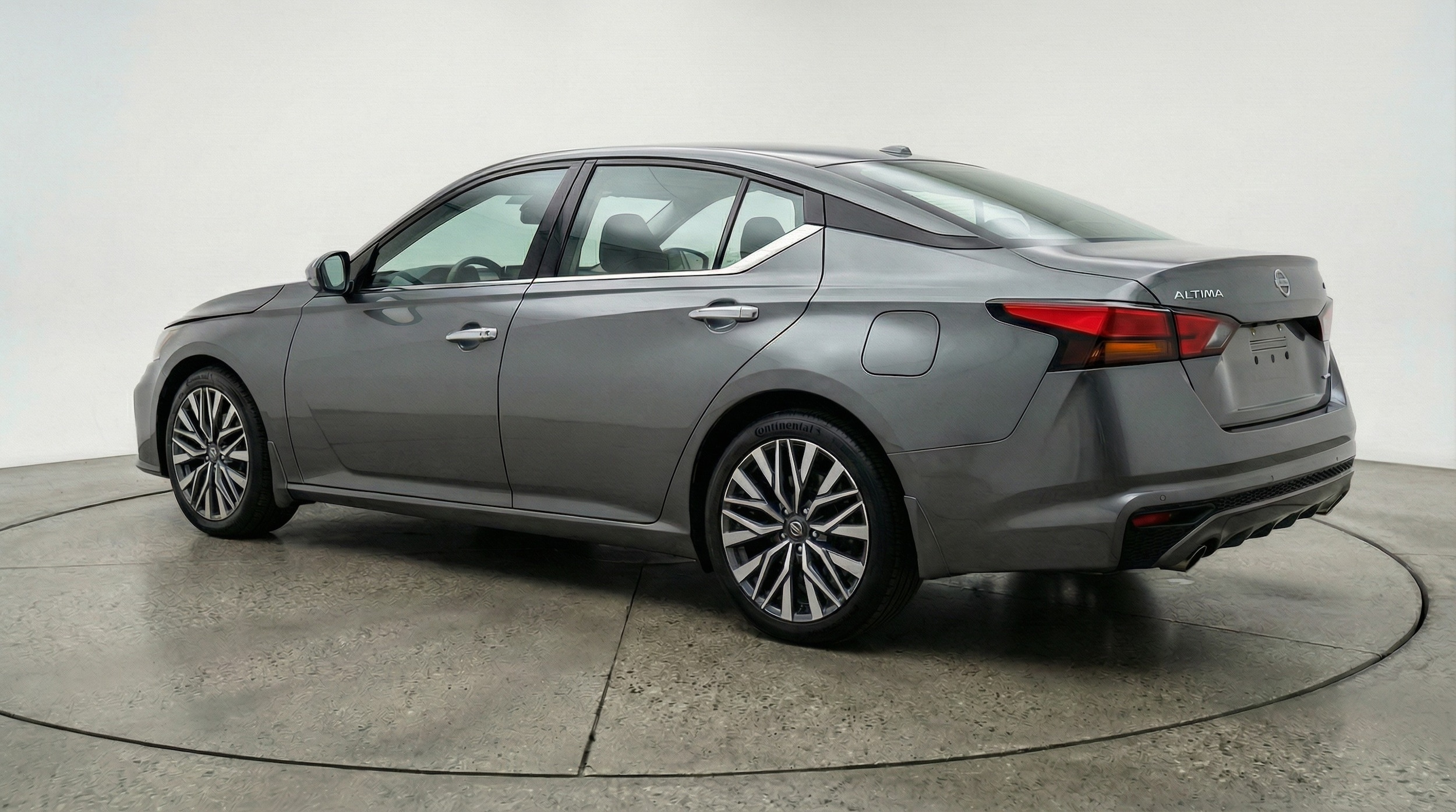 Thumbnail: 2025 Nissan Altima - 5