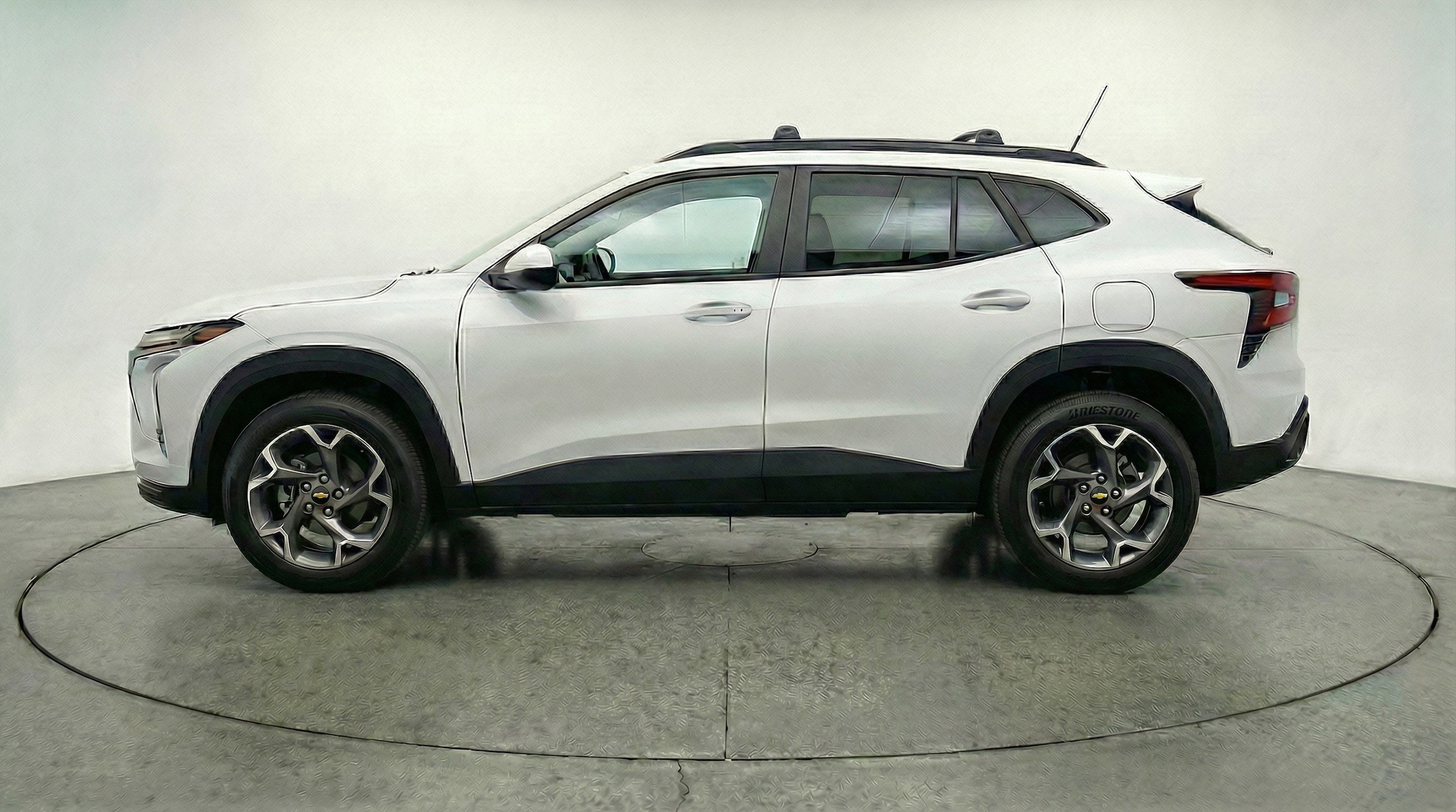 Thumbnail: 2025 Chevrolet Trax - 5