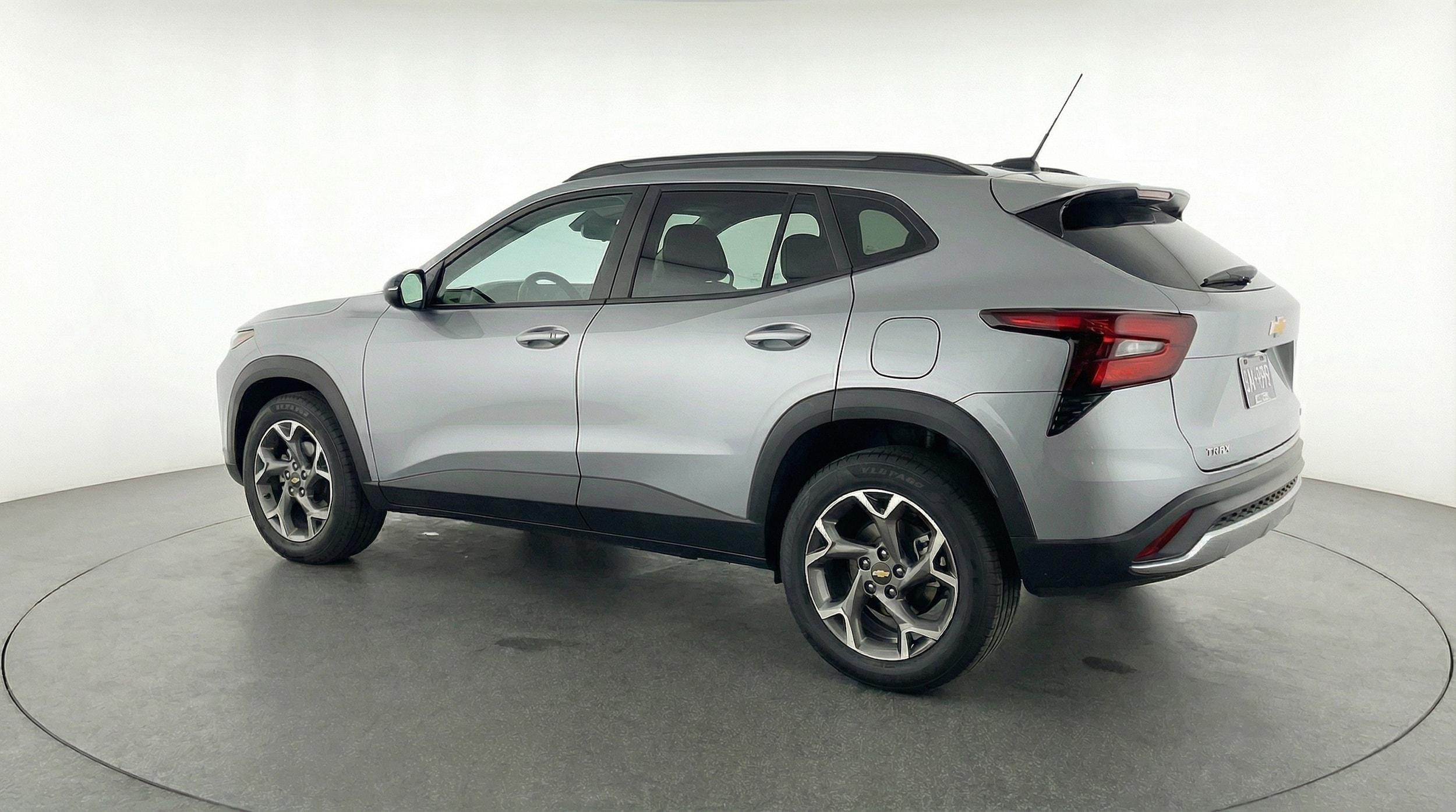 Thumbnail: 2025 Chevrolet Trax - 5