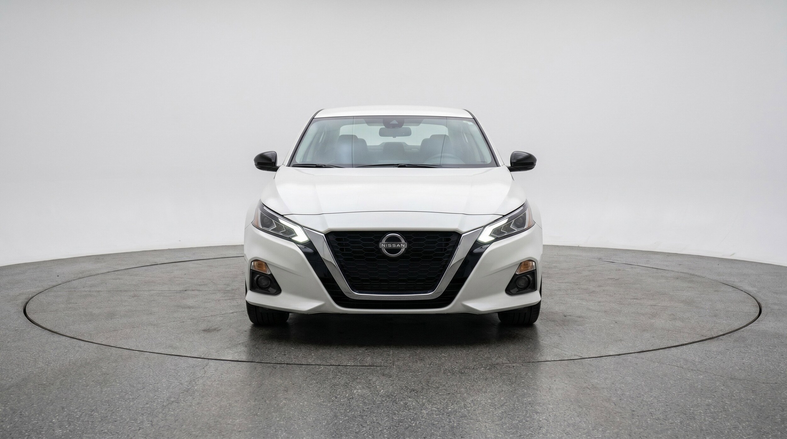 Thumbnail: 2025 Nissan Altima - 2