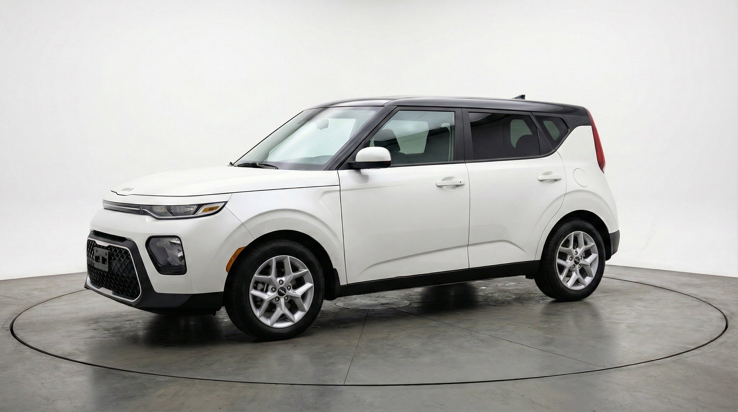 Thumbnail: 2025 Kia Soul - 3