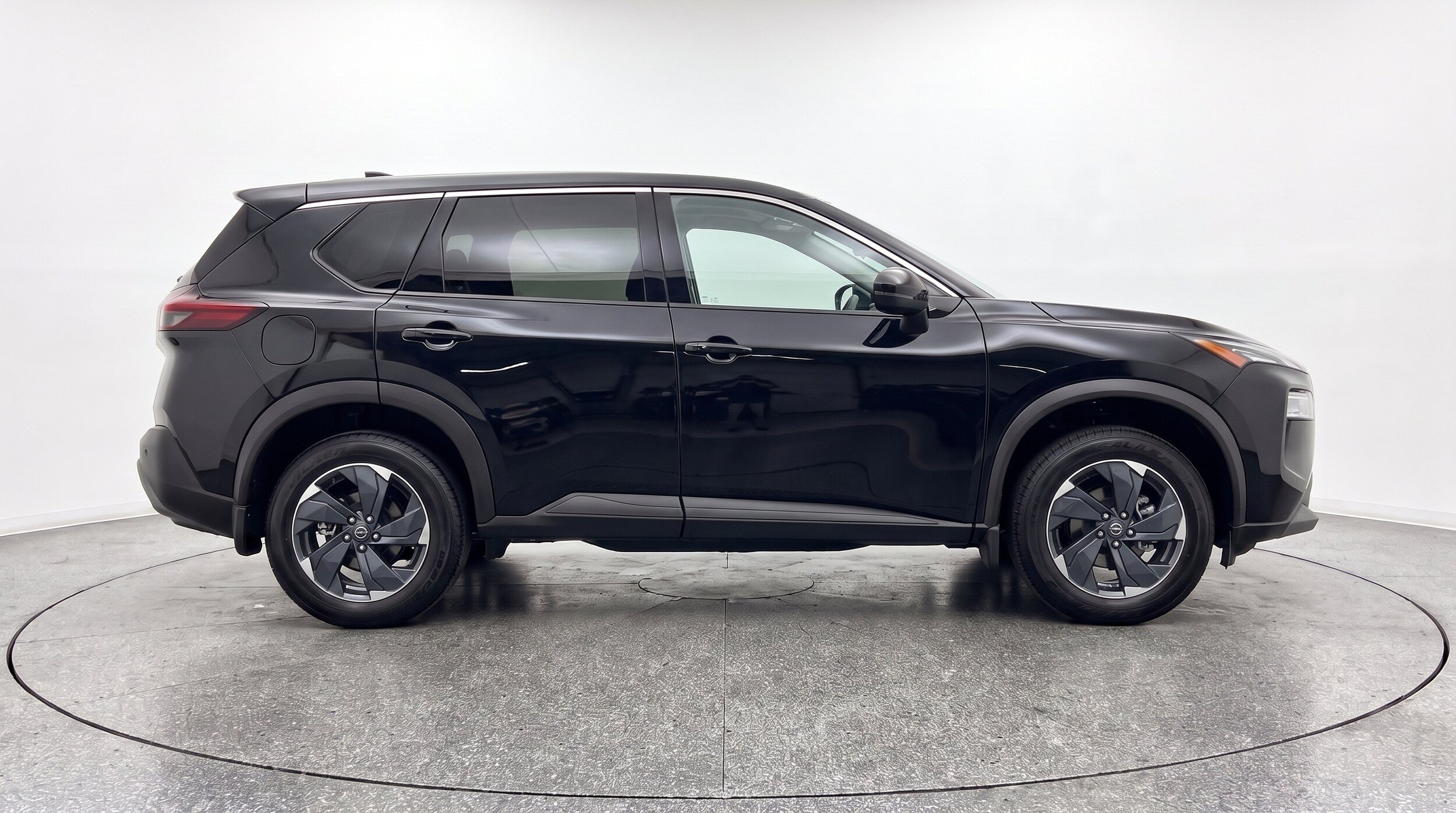 Thumbnail: 2025 Nissan Rogue - 11