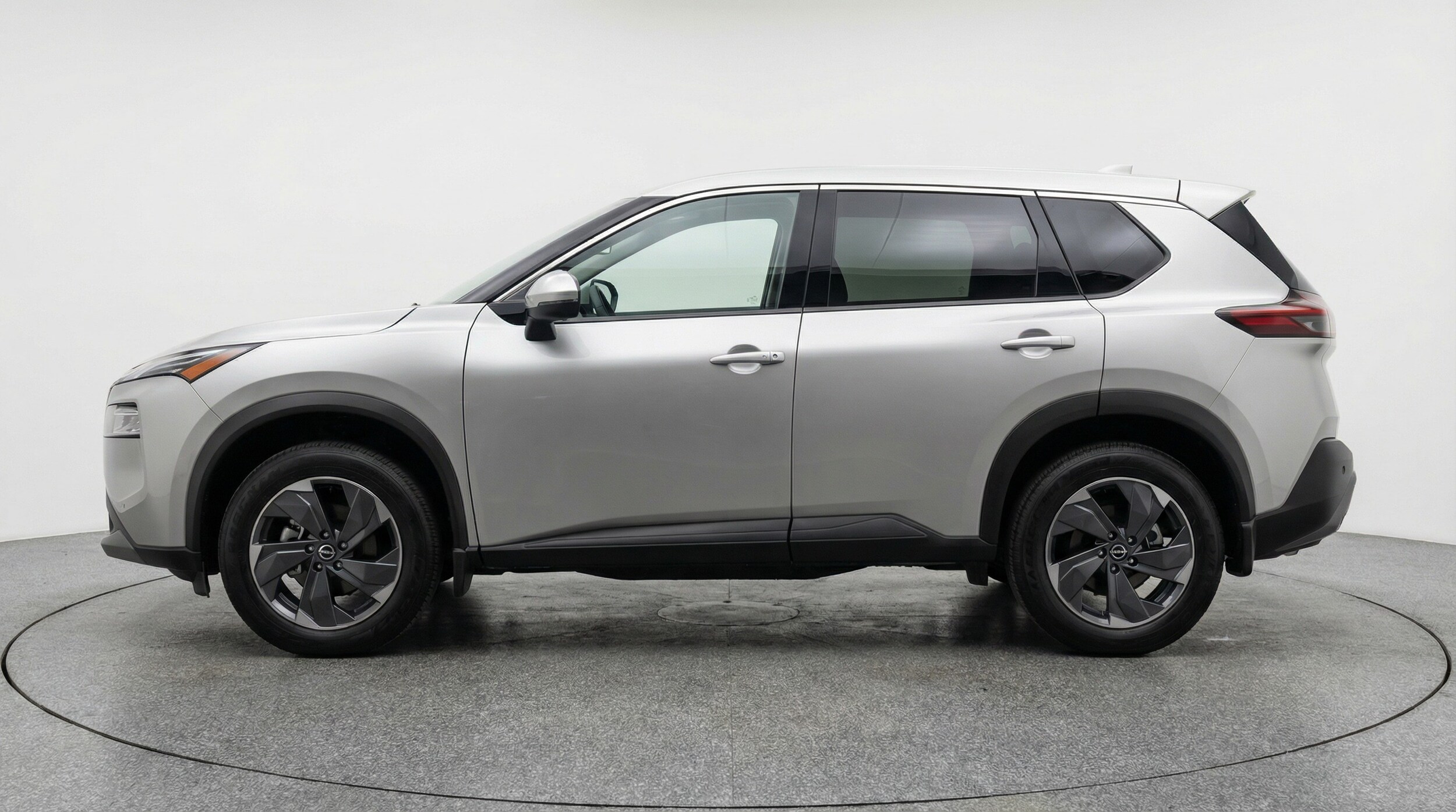 Thumbnail: 2025 Nissan Rogue - 4