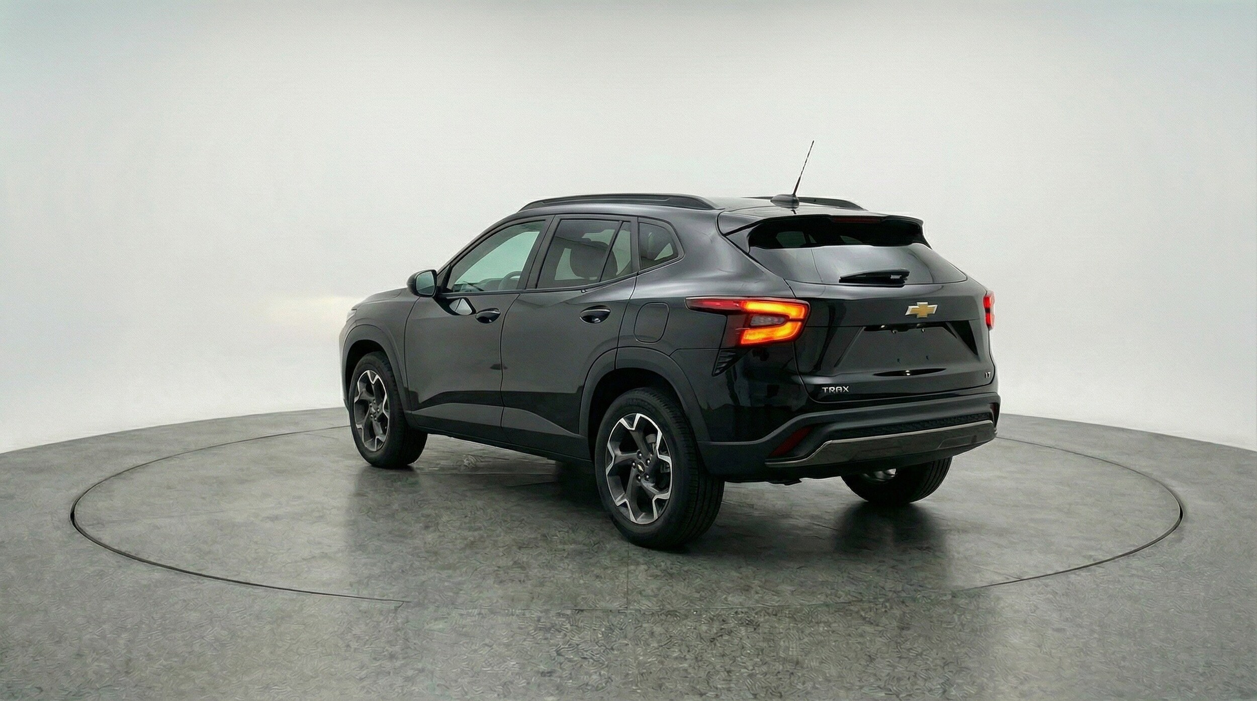 Thumbnail: 2025 Chevrolet Trax - 6