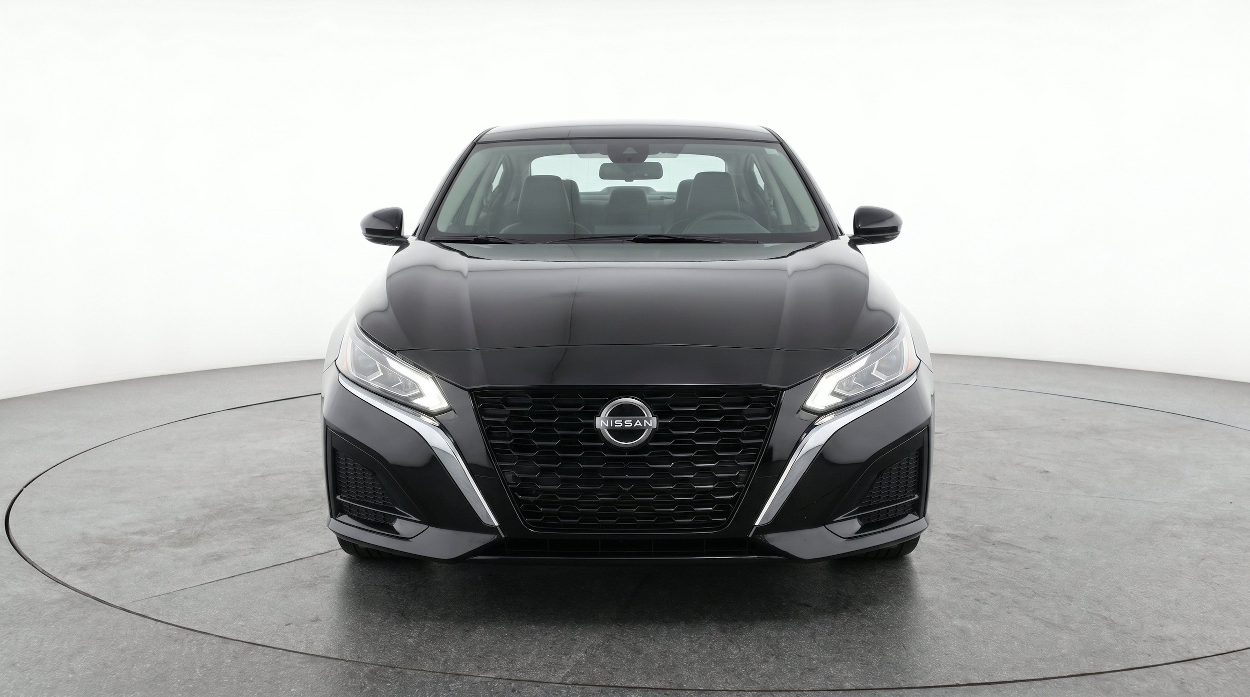 Thumbnail: 2025 Nissan Altima - 2