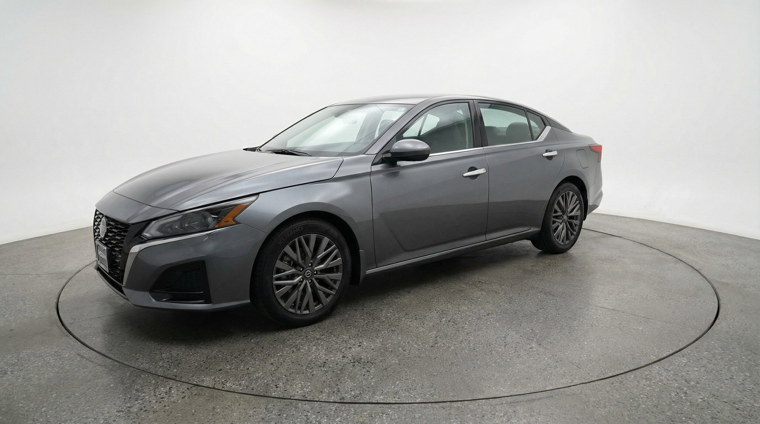 Thumbnail: 2025 Nissan Altima - 3