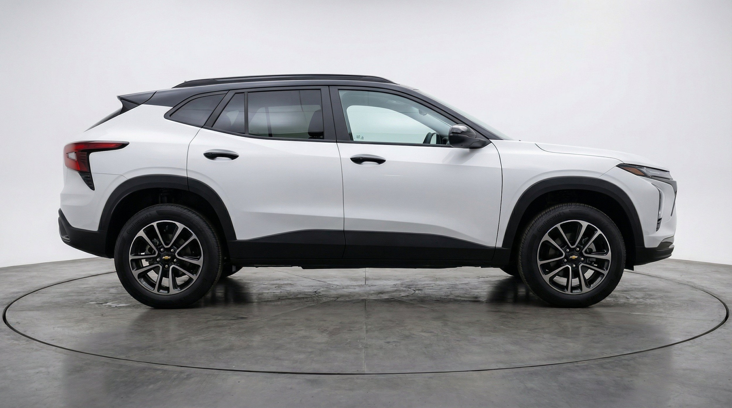 Thumbnail: 2025 Chevrolet TrailBlazer - 11
