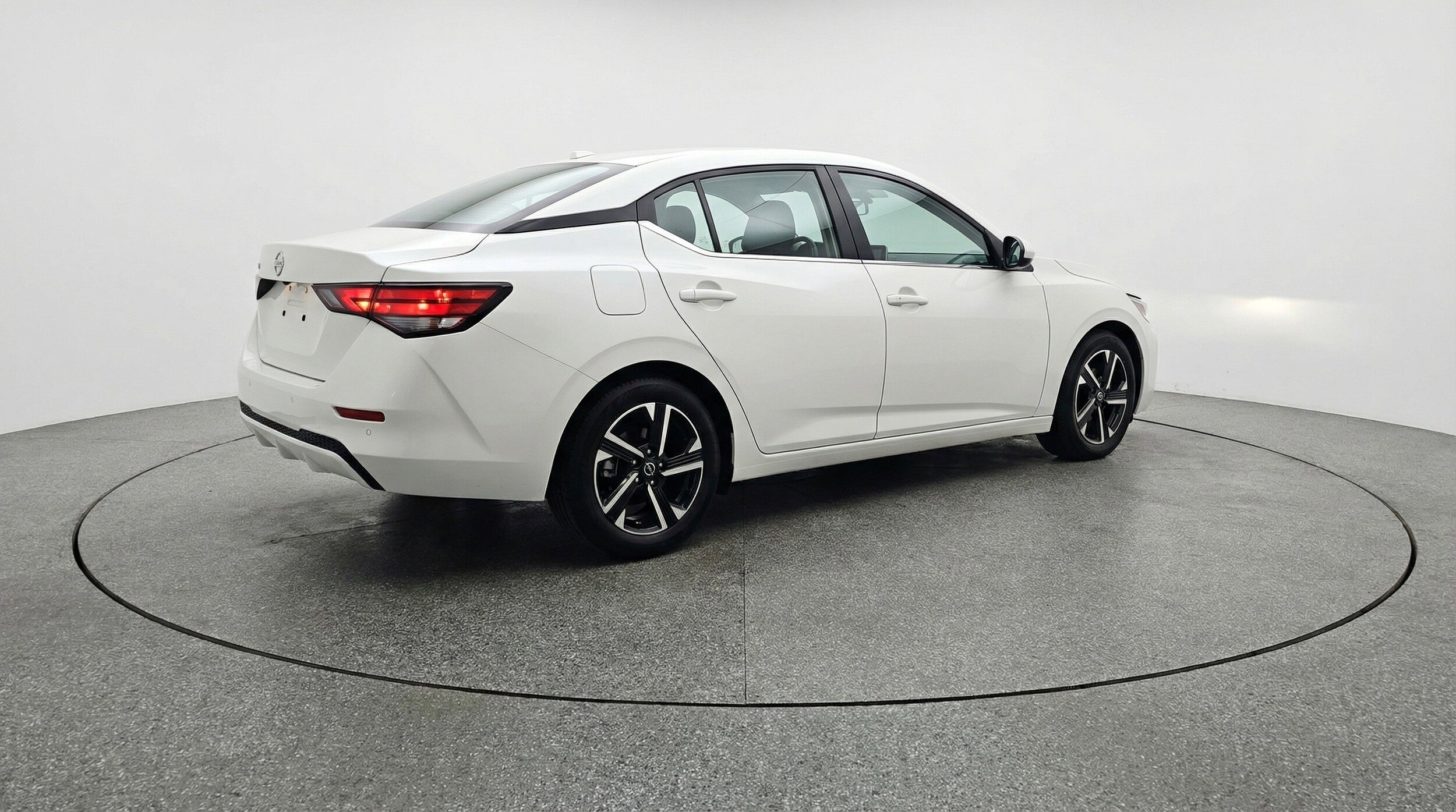 Thumbnail: 2025 Nissan Sentra - 9