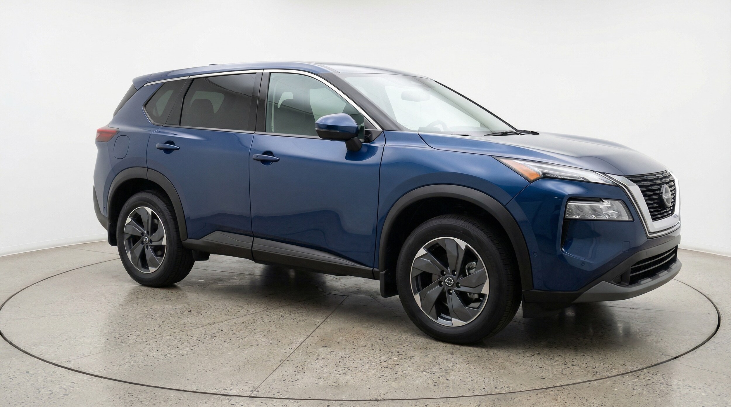 Thumbnail: 2025 Nissan Rogue - 1