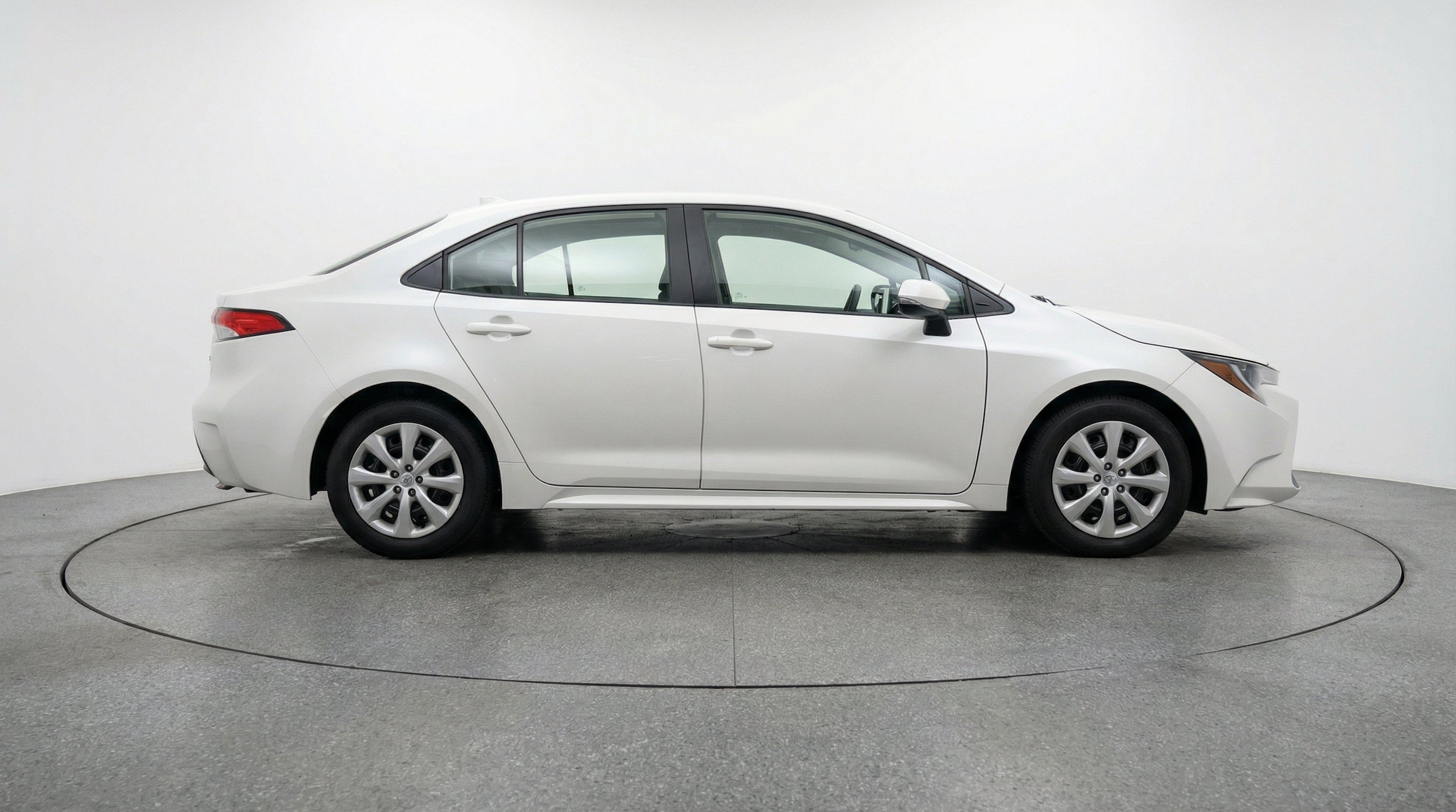 Thumbnail: 2025 Toyota Corolla - 11