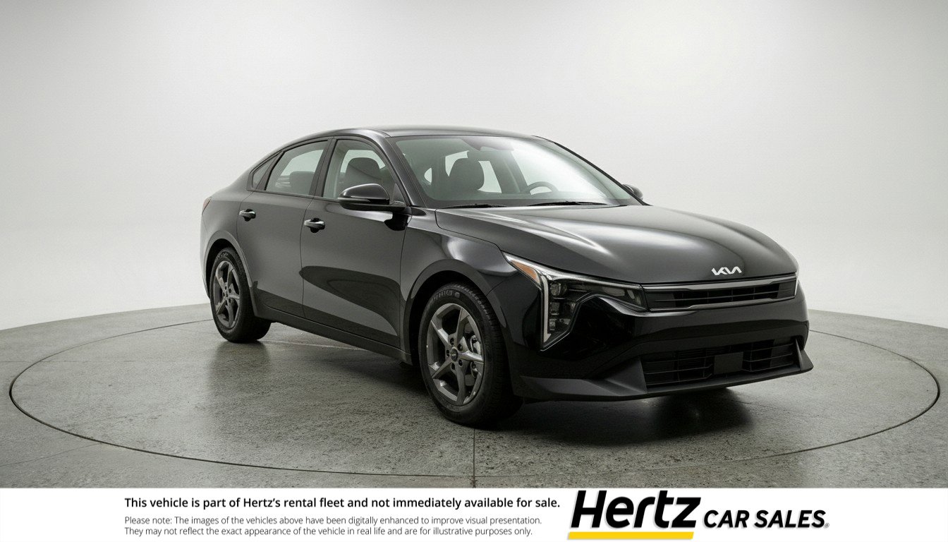 2025 Kia K4 LXS