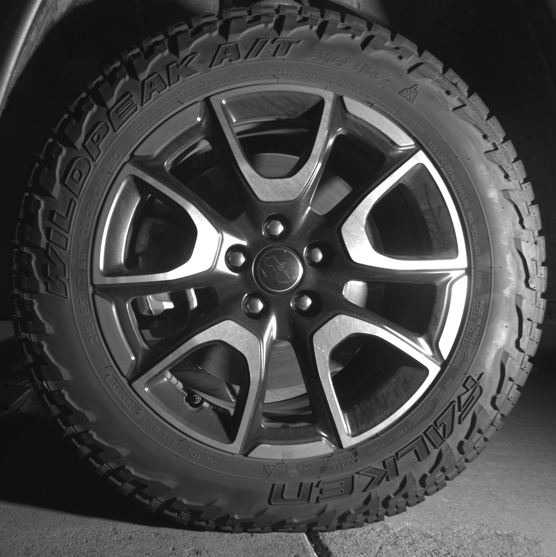 Thumbnail: 2025 Jeep Compass - 12