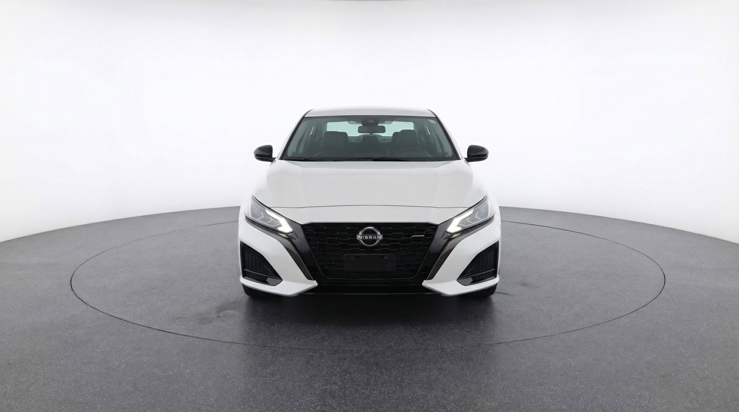 Thumbnail: 2025 Nissan Altima - 2