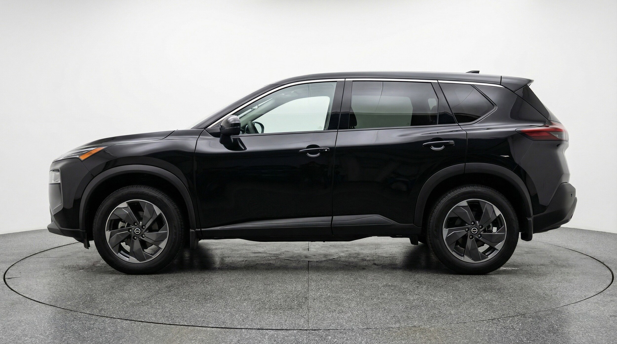 Thumbnail: 2025 Nissan Rogue - 5