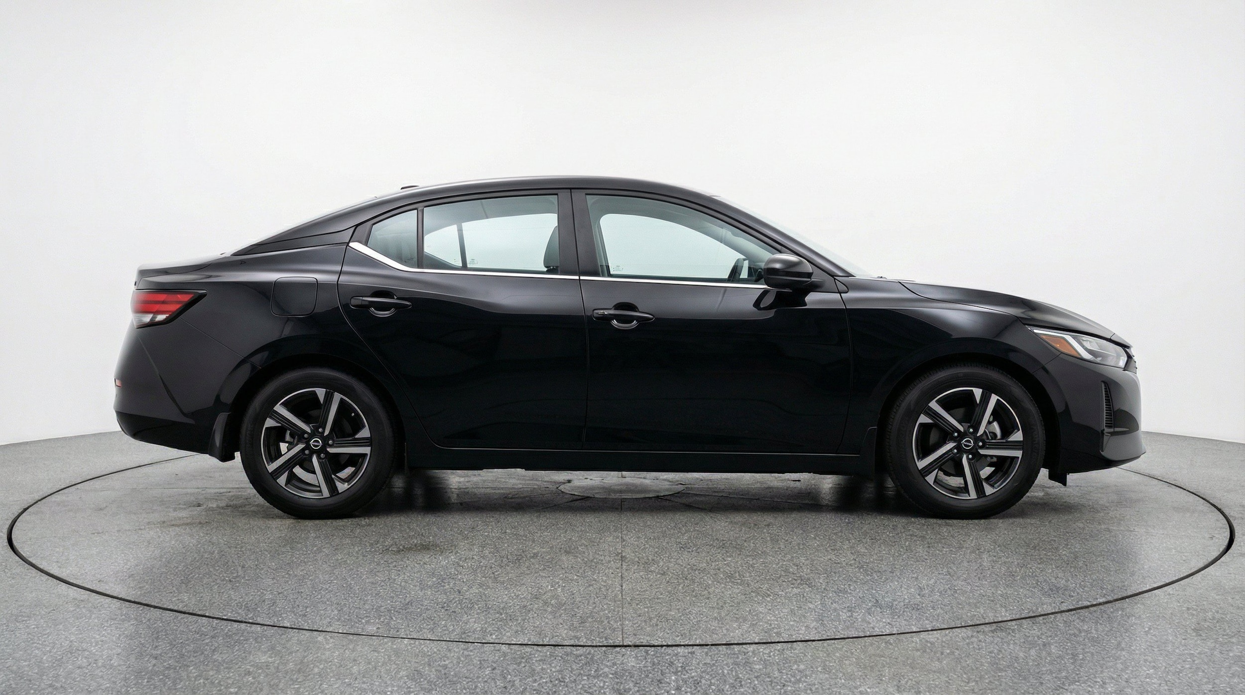 Thumbnail: 2025 Nissan Sentra - 11