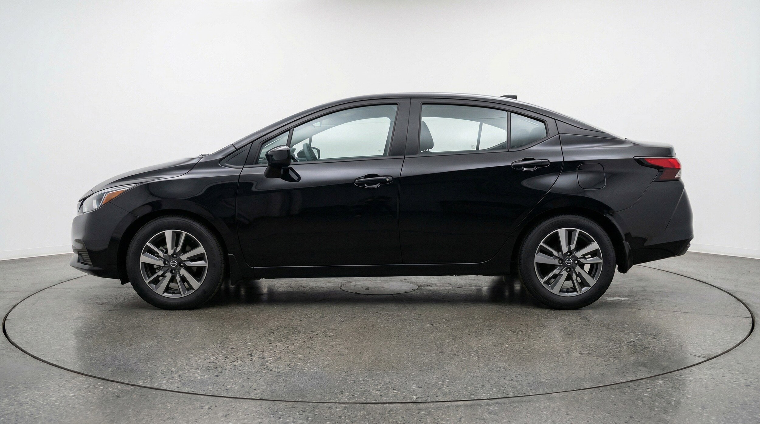 Thumbnail: 2025 Nissan Versa - 5