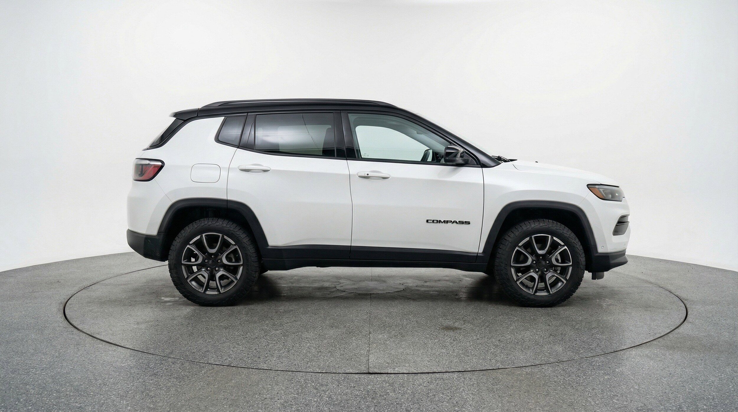 Thumbnail: 2025 Jeep Compass - 11