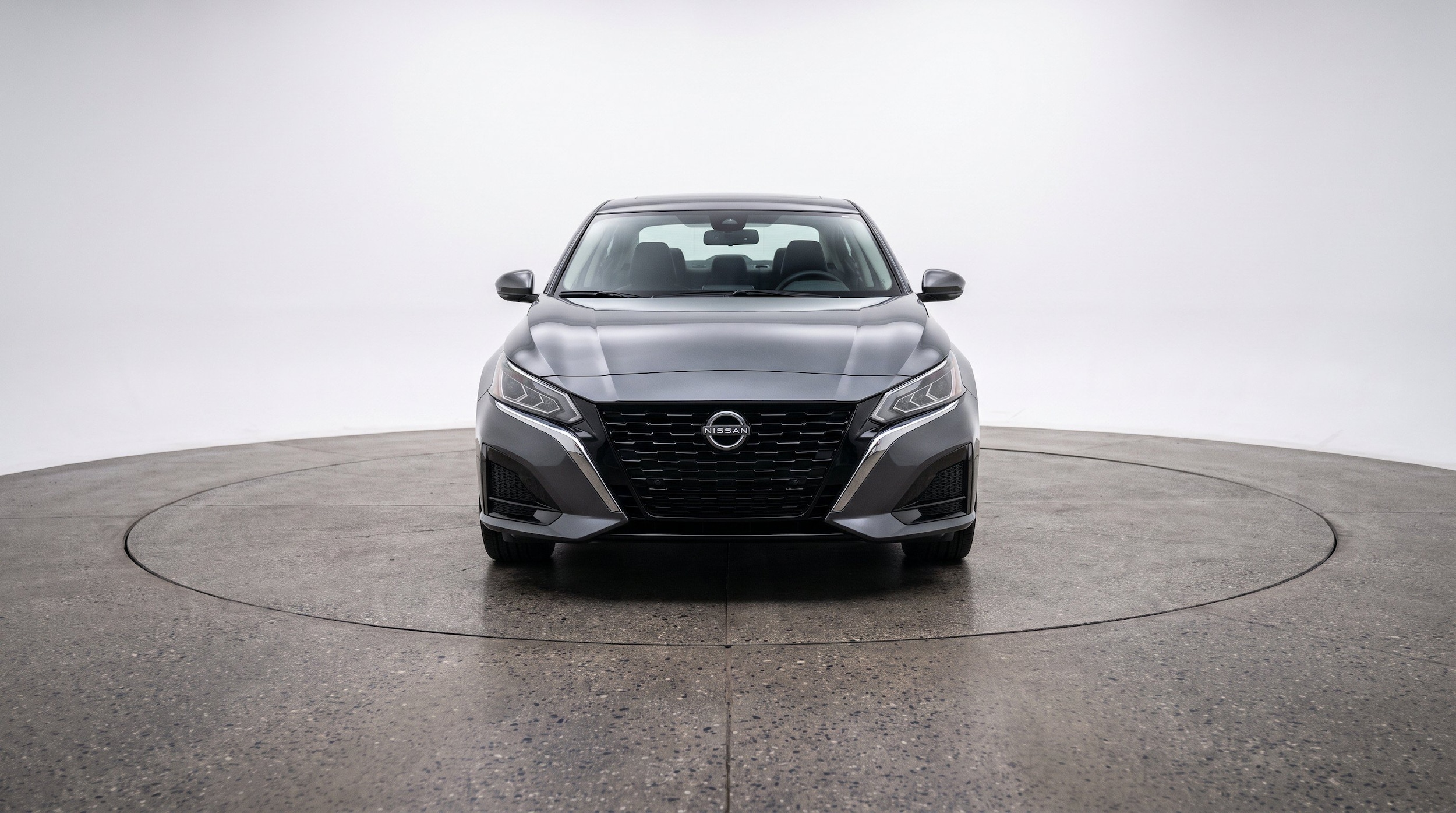 Thumbnail: 2025 Nissan Altima - 2