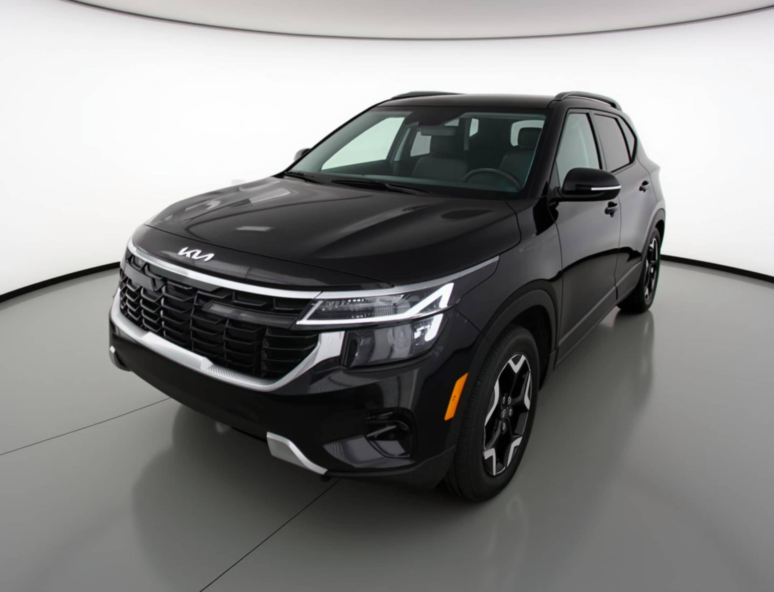 Thumbnail: 2025 Kia Seltos - 3