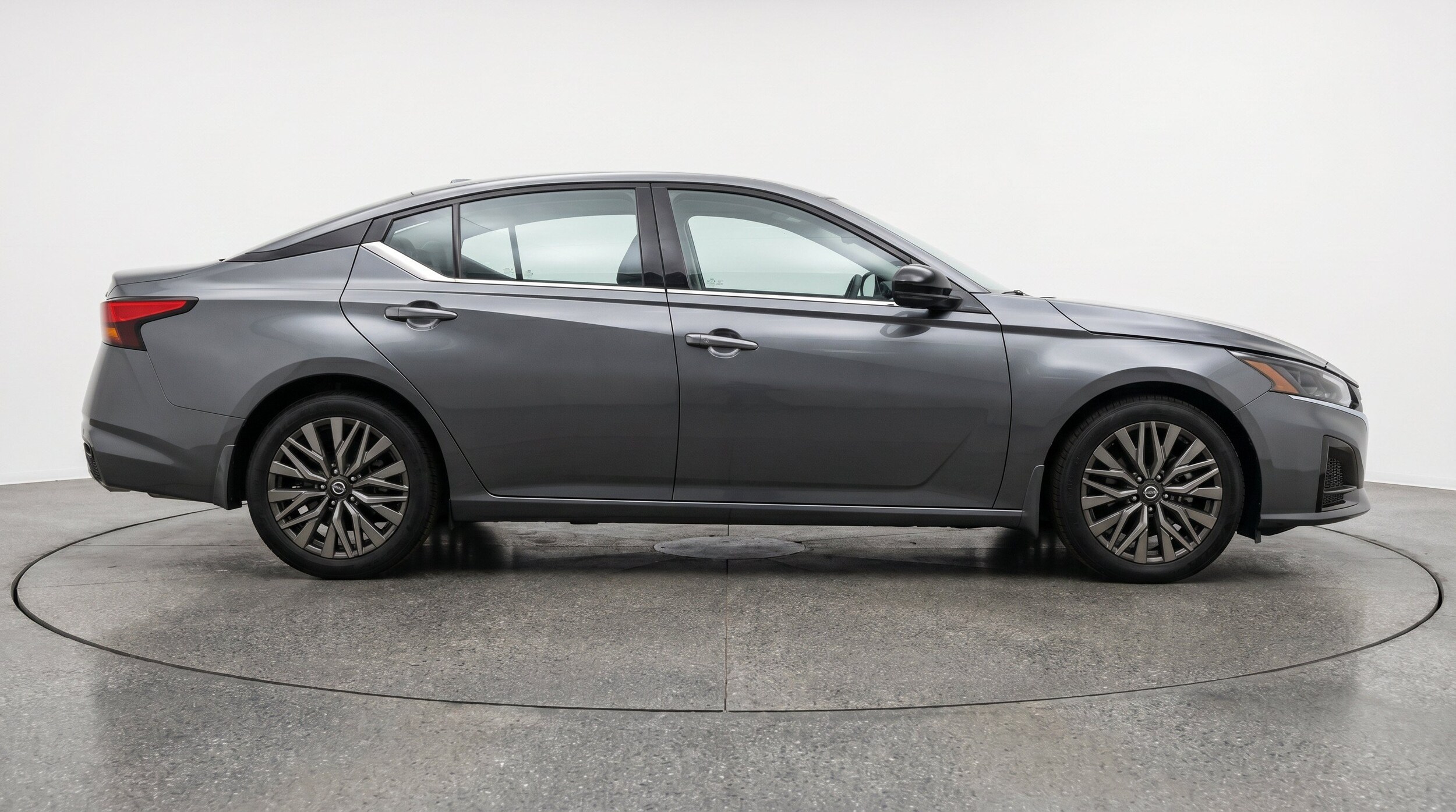 Thumbnail: 2025 Nissan Altima - 11