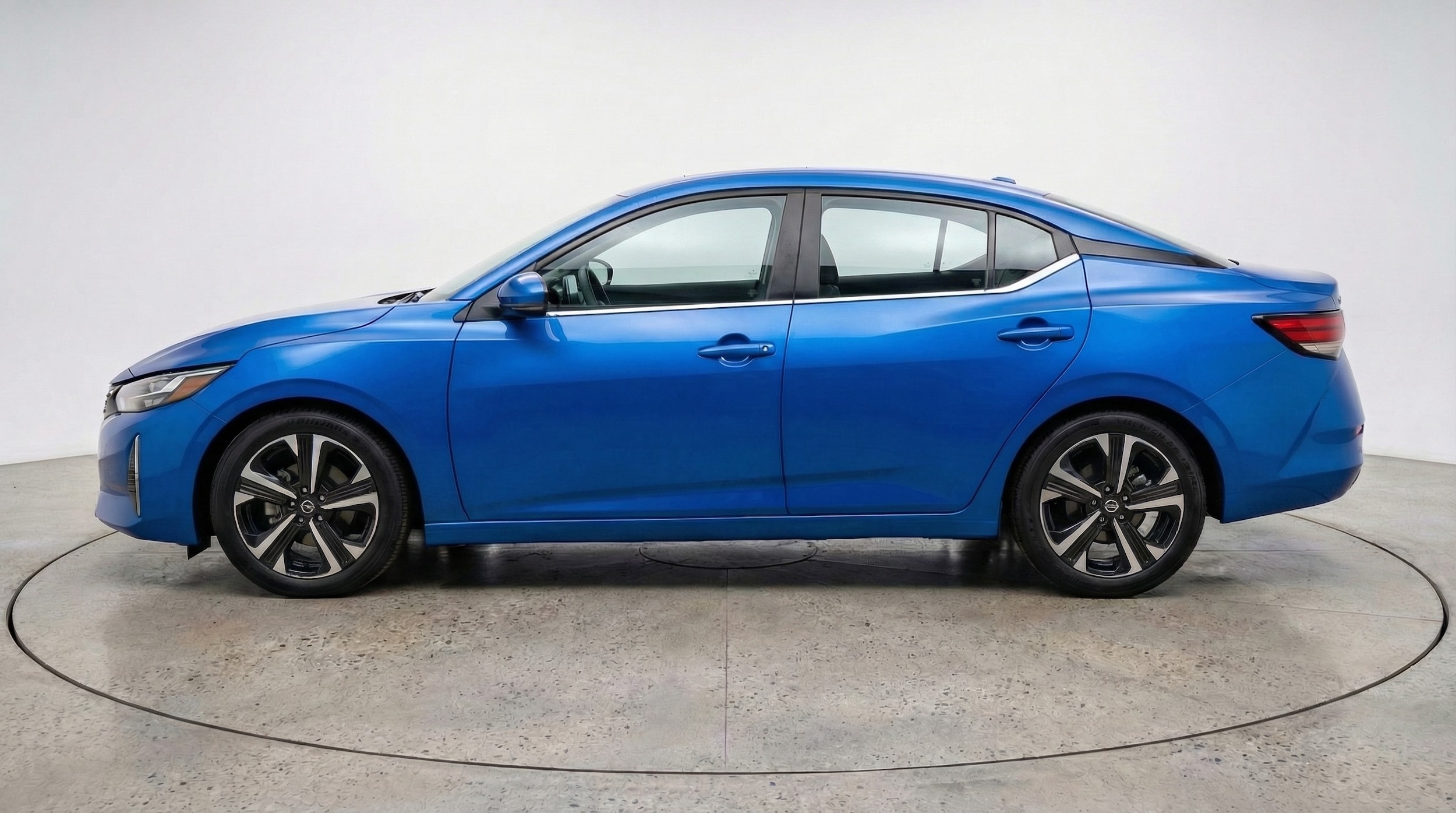 Thumbnail: 2025 Nissan Sentra - 4