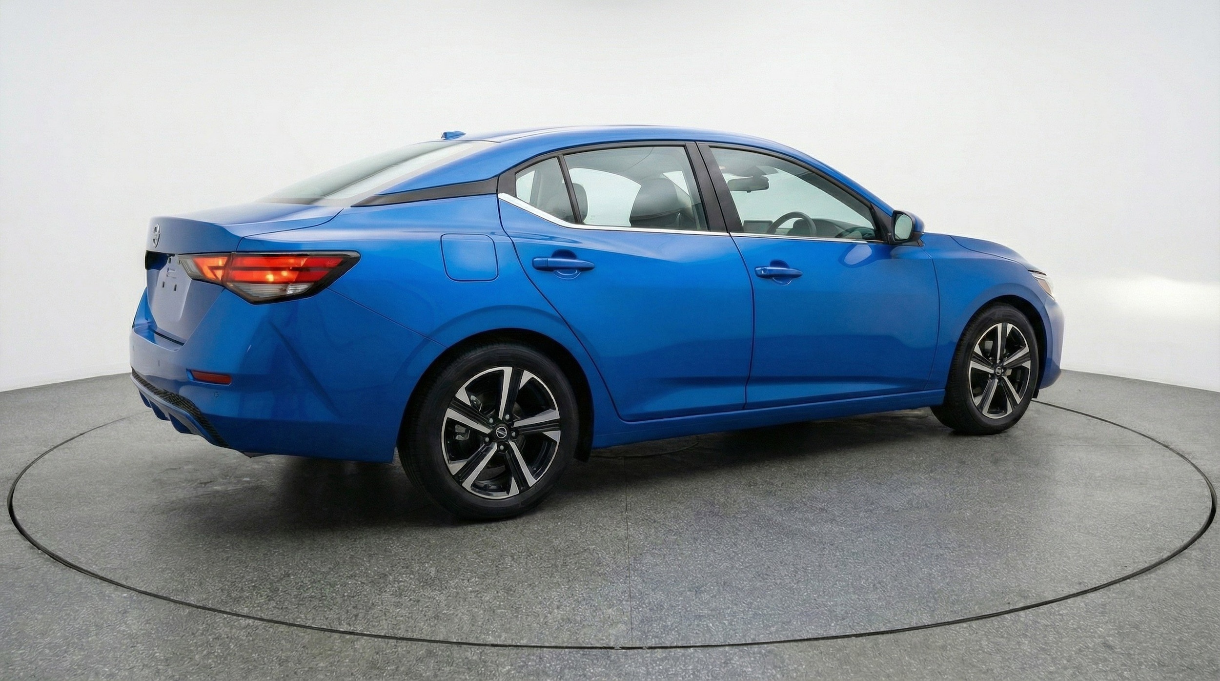 Thumbnail: 2025 Nissan Sentra - 9