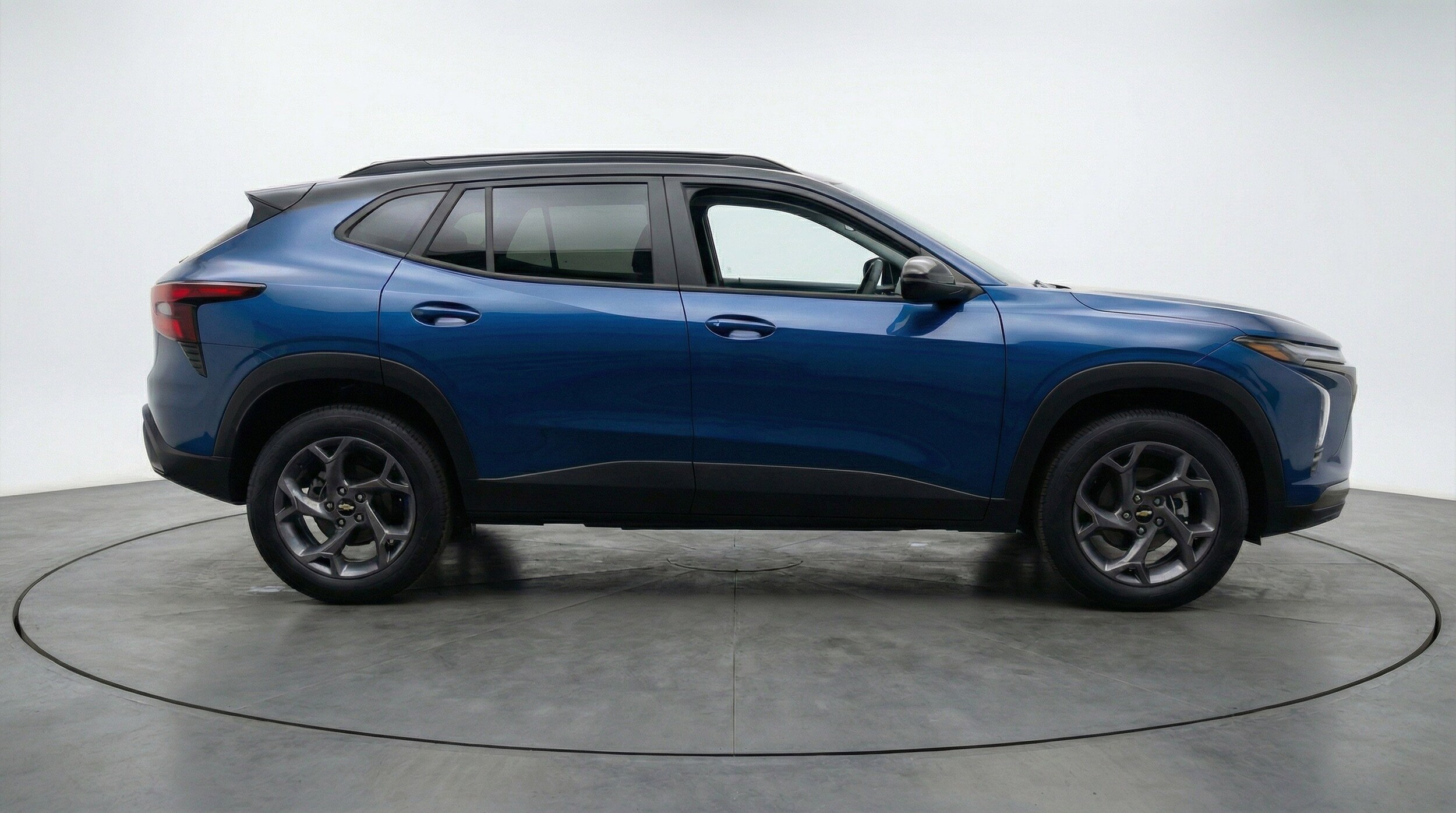 Thumbnail: 2025 Chevrolet Trax - 11