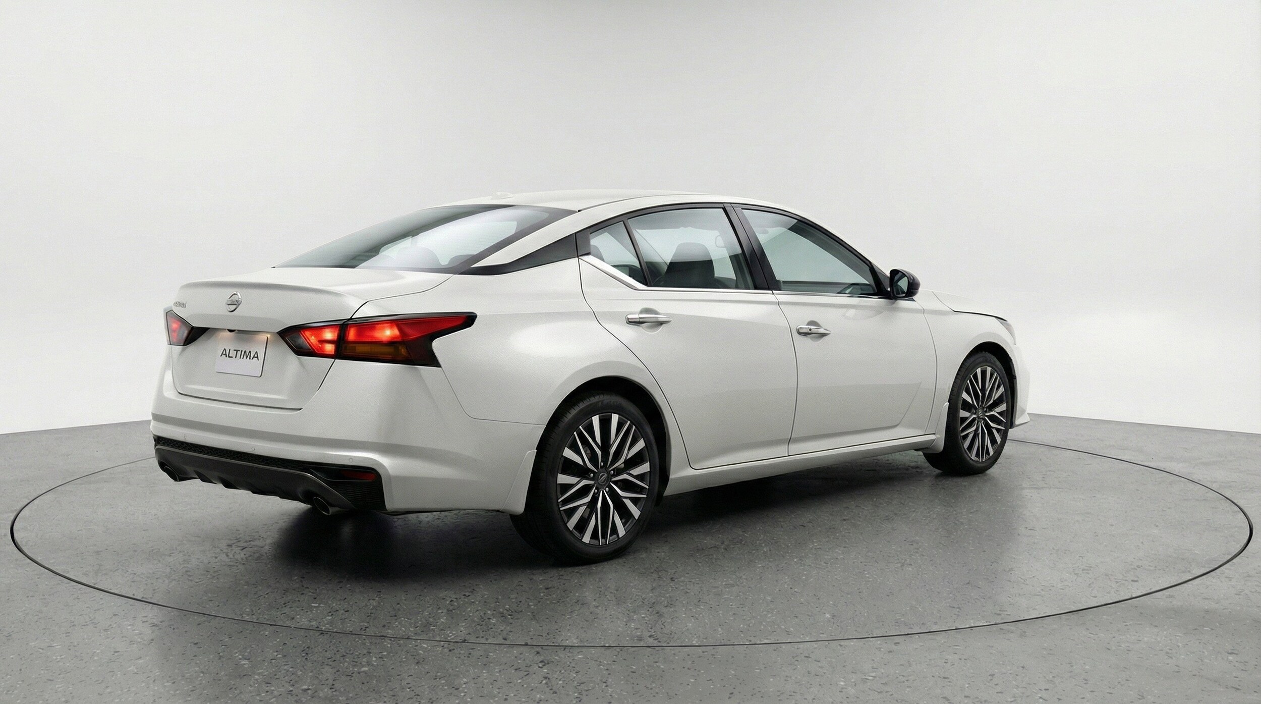 Thumbnail: 2025 Nissan Altima - 9