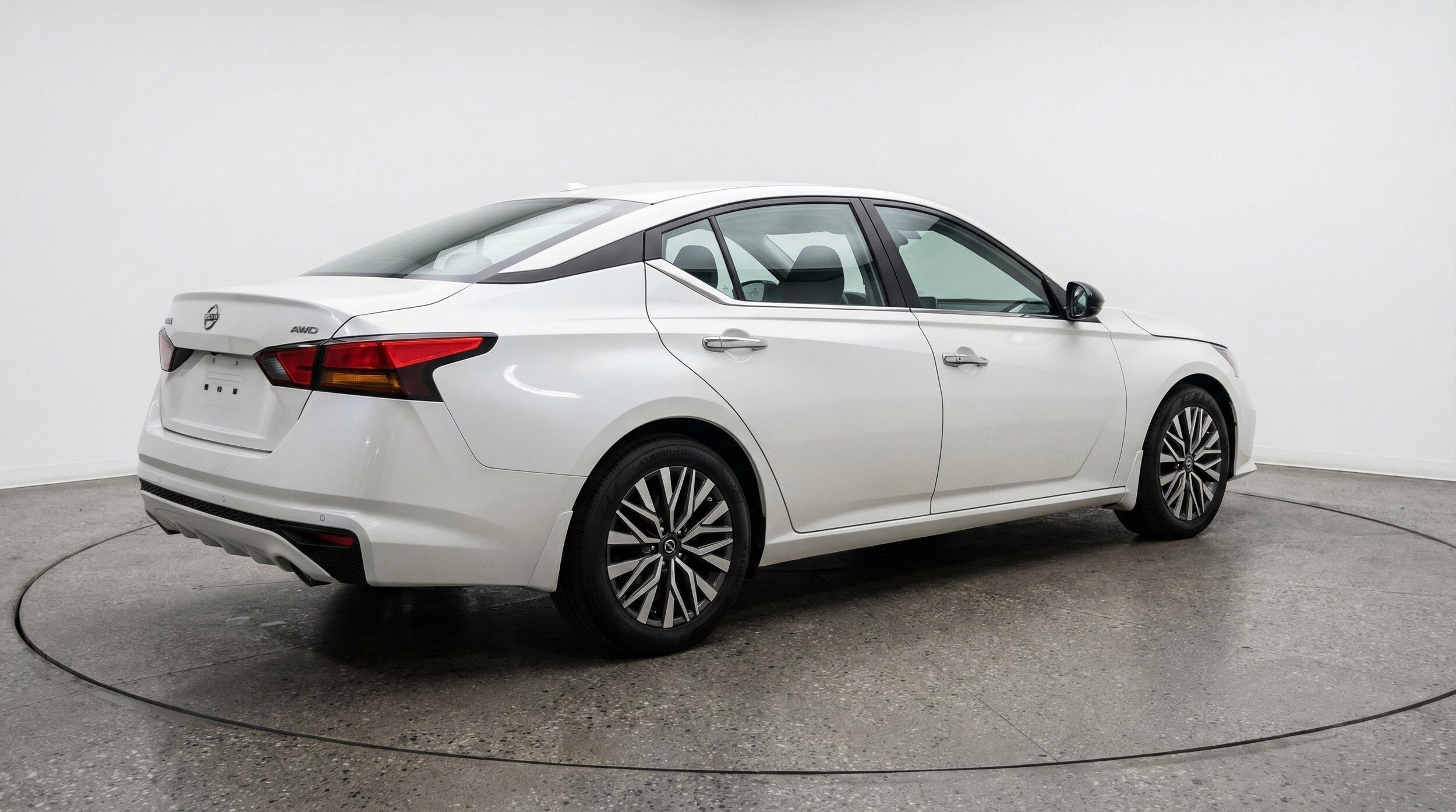 Thumbnail: 2025 Nissan Altima - 9