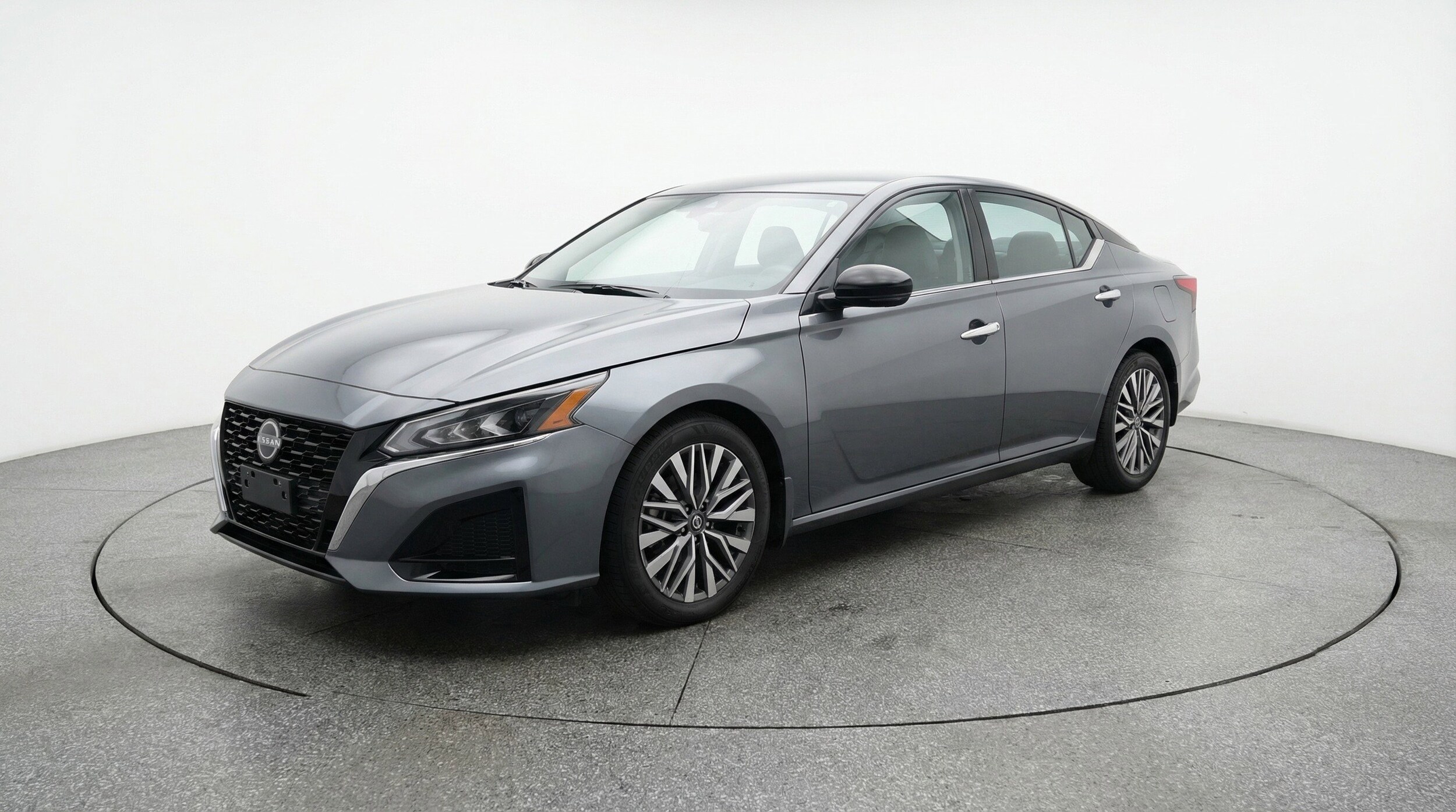 Thumbnail: 2025 Nissan Altima - 3