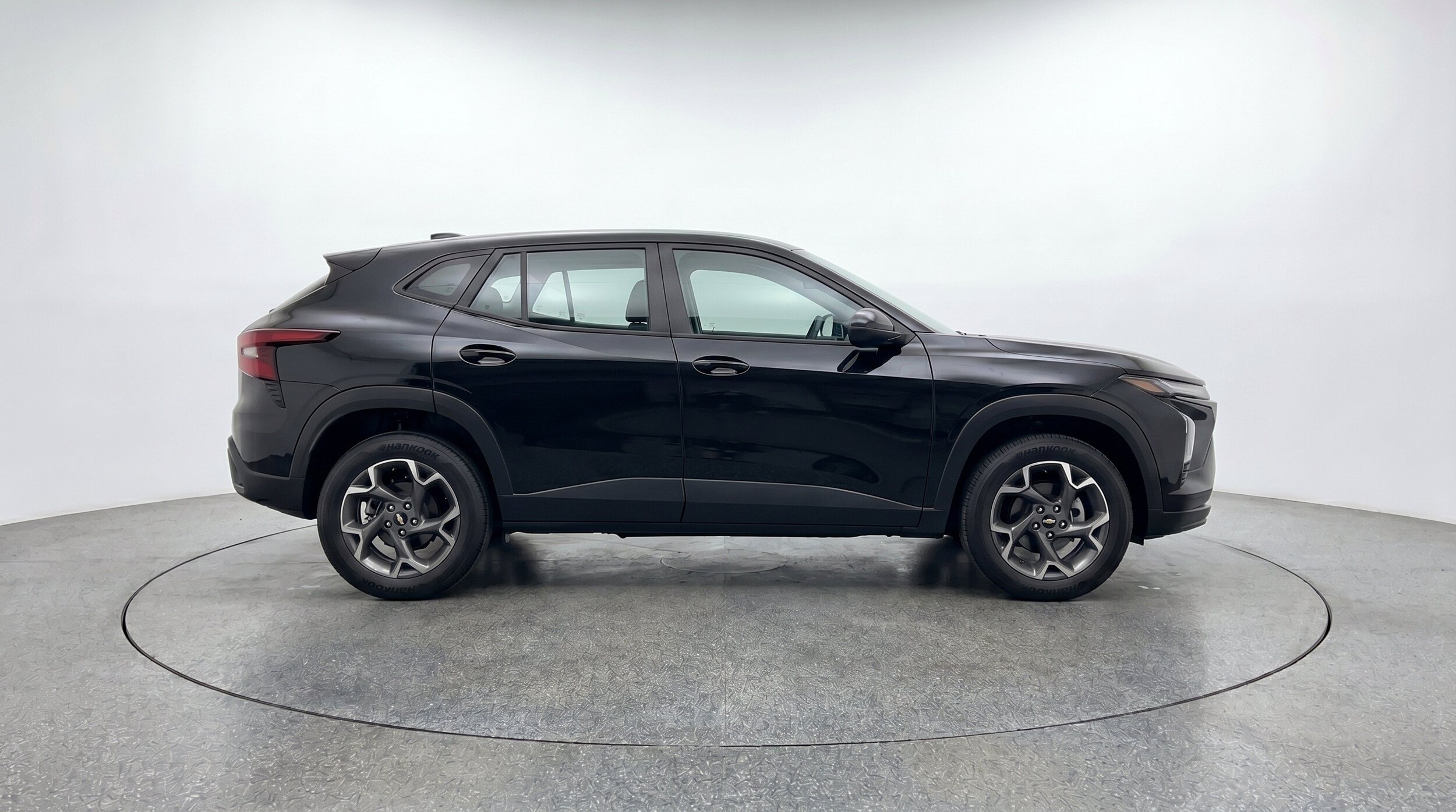 Thumbnail: 2025 Chevrolet Trax - 11
